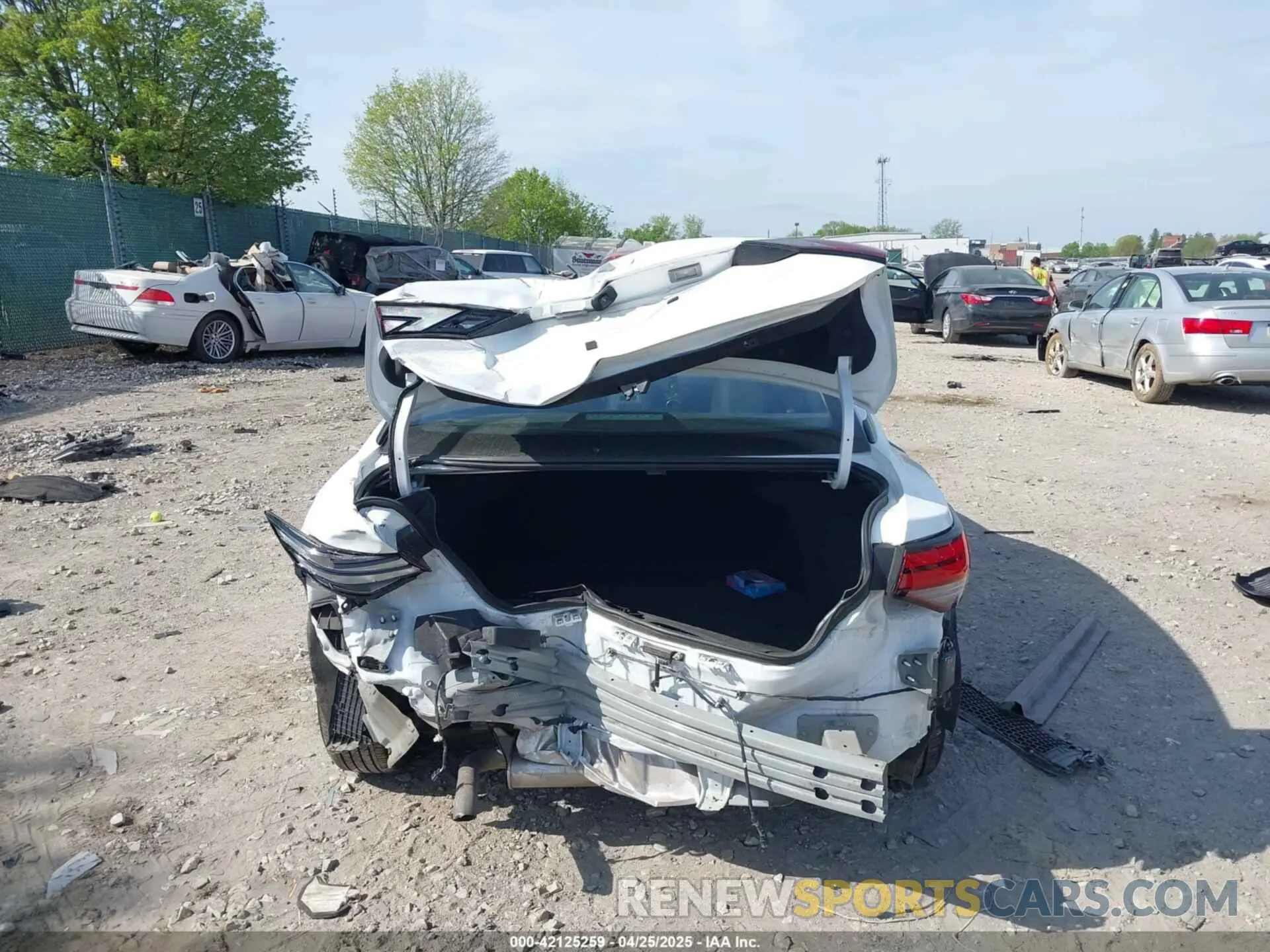 16 Photograph of a damaged car 3N1AB8BV2RY285764 NISSAN SENTRA 2024