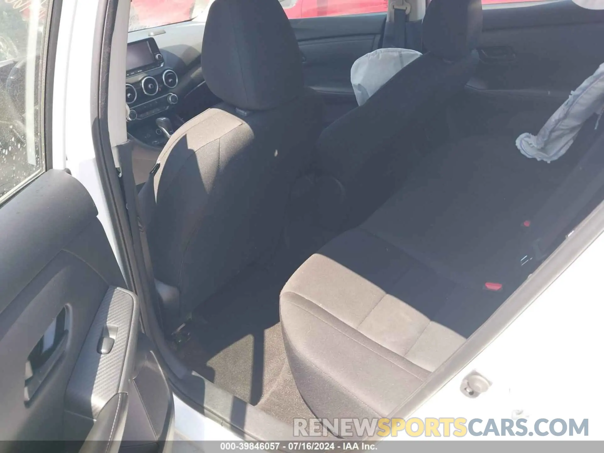 8 Photograph of a damaged car 3N1AB8BV2RY286767 NISSAN SENTRA 2024