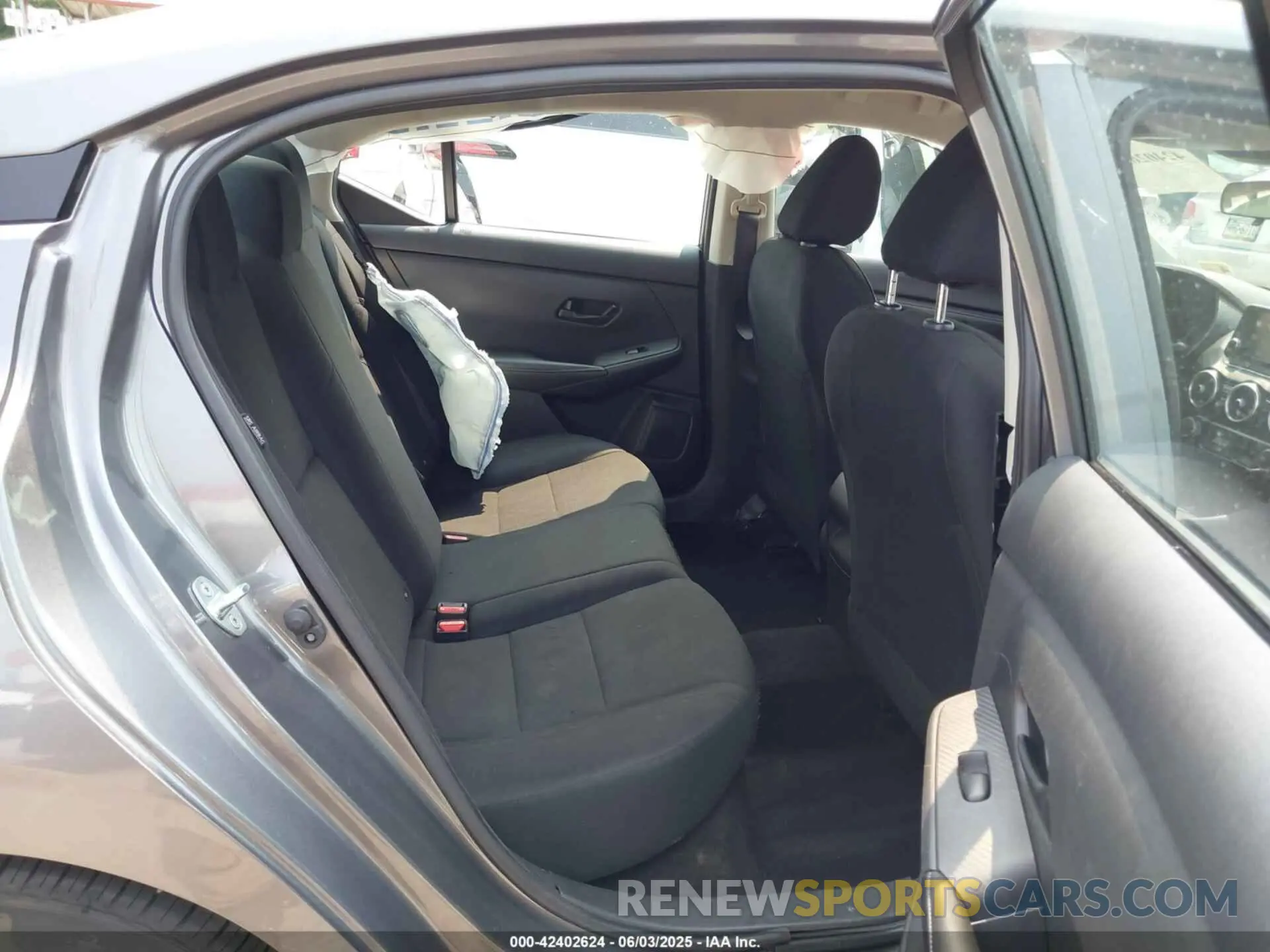 8 Photograph of a damaged car 3N1AB8BV2RY287255 NISSAN SENTRA 2024