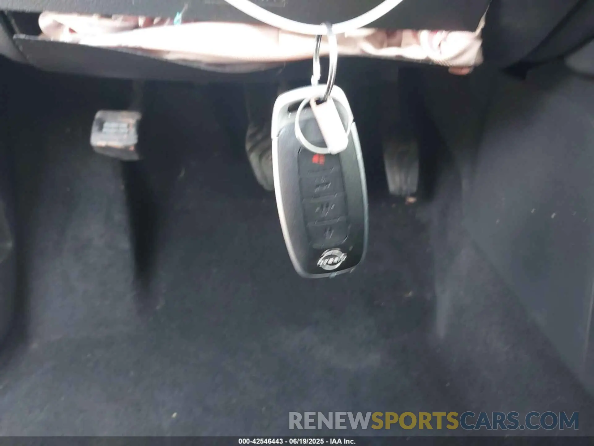11 Photograph of a damaged car 3N1AB8BV2RY304541 NISSAN SENTRA 2024