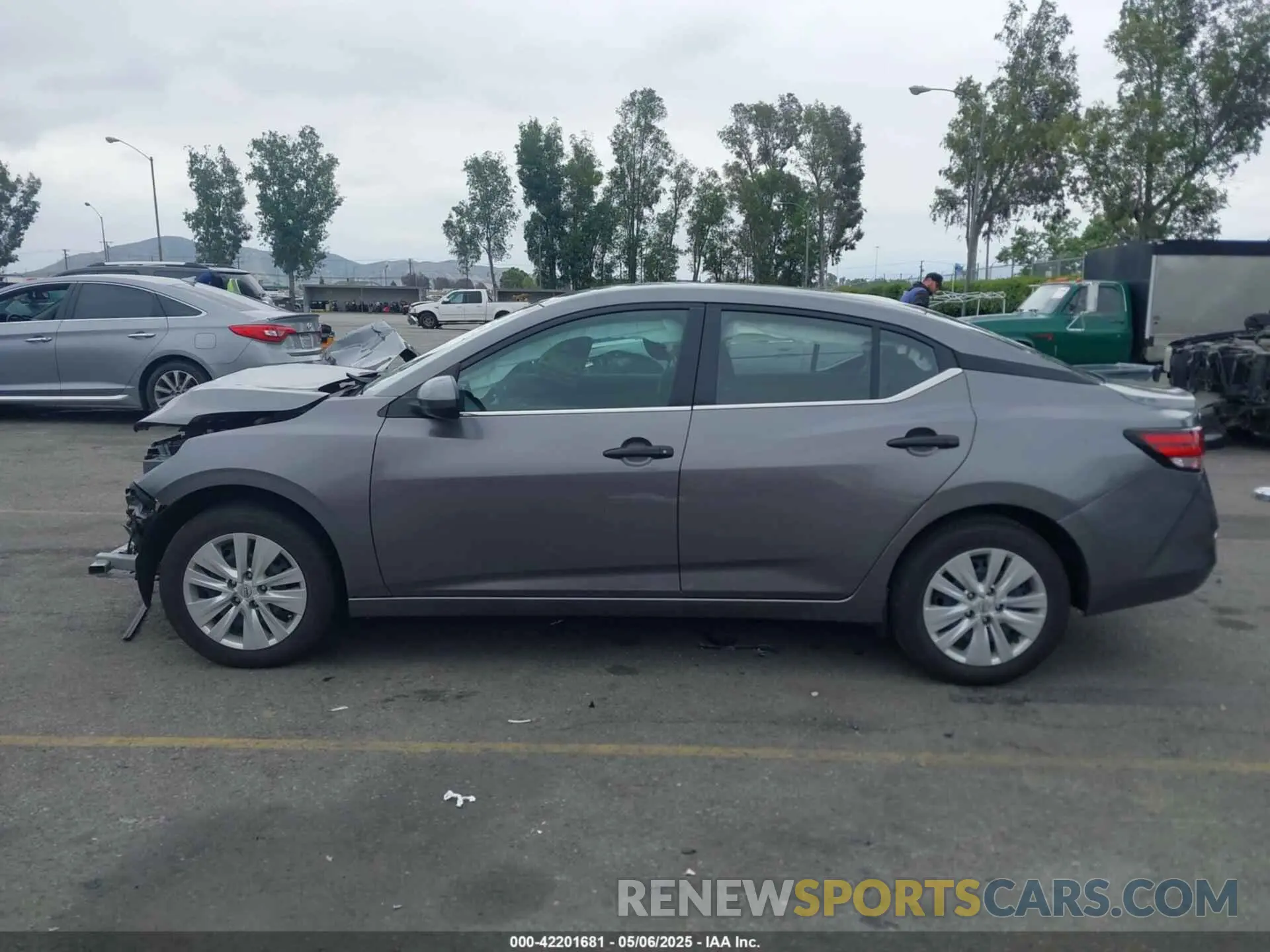 15 Photograph of a damaged car 3N1AB8BV2RY322960 NISSAN SENTRA 2024