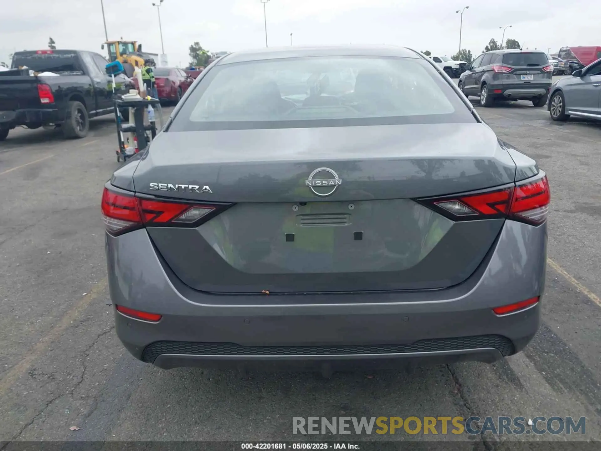 17 Photograph of a damaged car 3N1AB8BV2RY322960 NISSAN SENTRA 2024