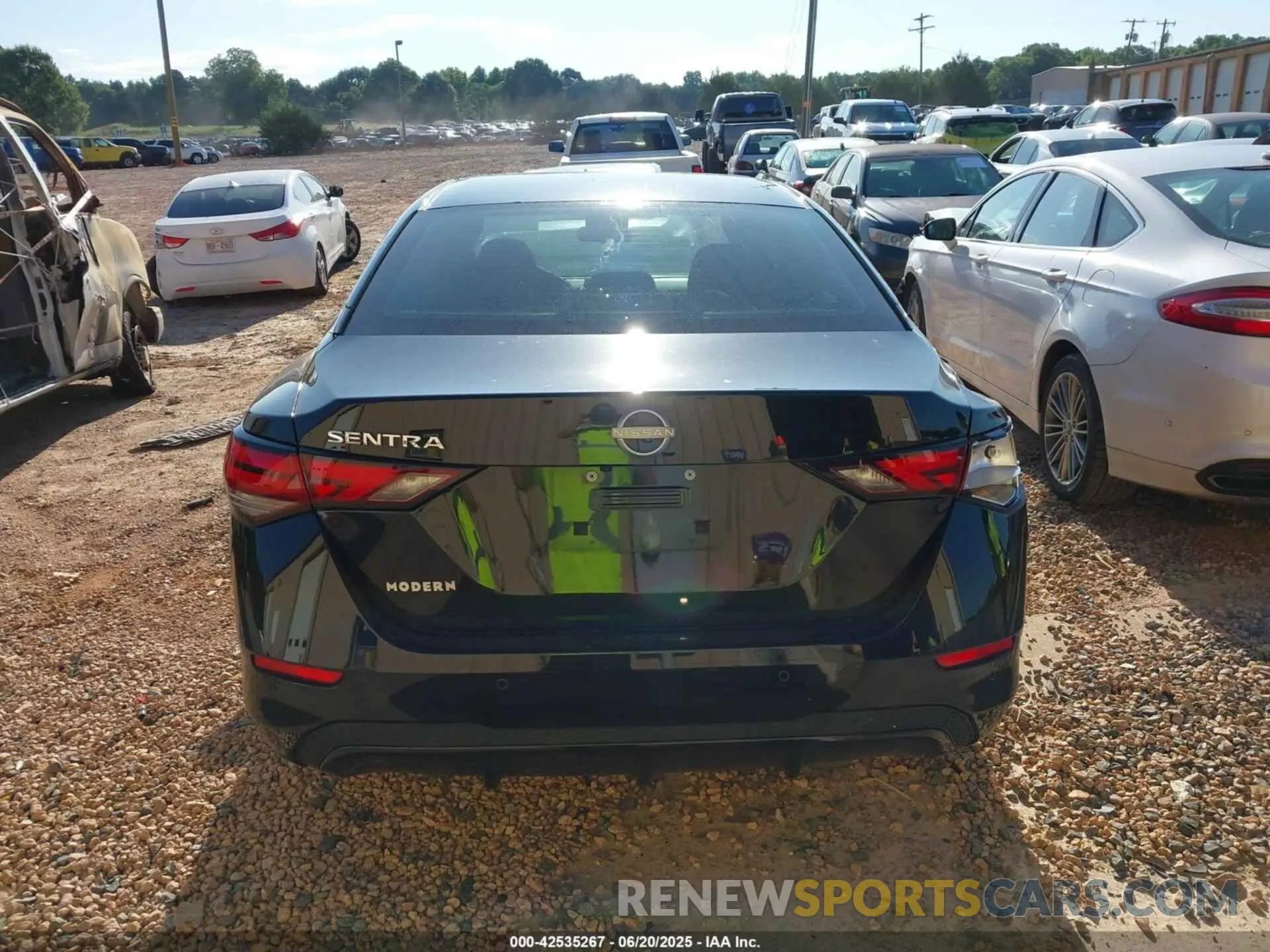 16 Photograph of a damaged car 3N1AB8BV4RY242785 NISSAN SENTRA 2024