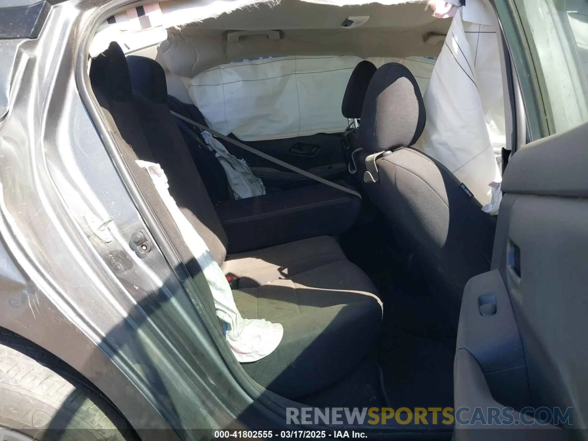 8 Photograph of a damaged car 3N1AB8BV5RY238714 NISSAN SENTRA 2024