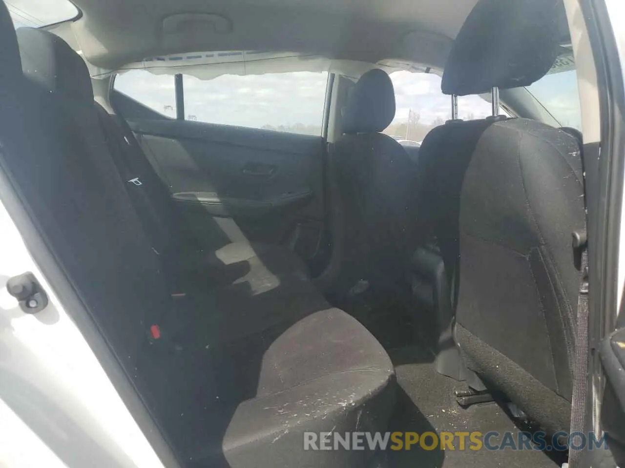 11 Photograph of a damaged car 3N1AB8BV6RY249706 NISSAN SENTRA 2024