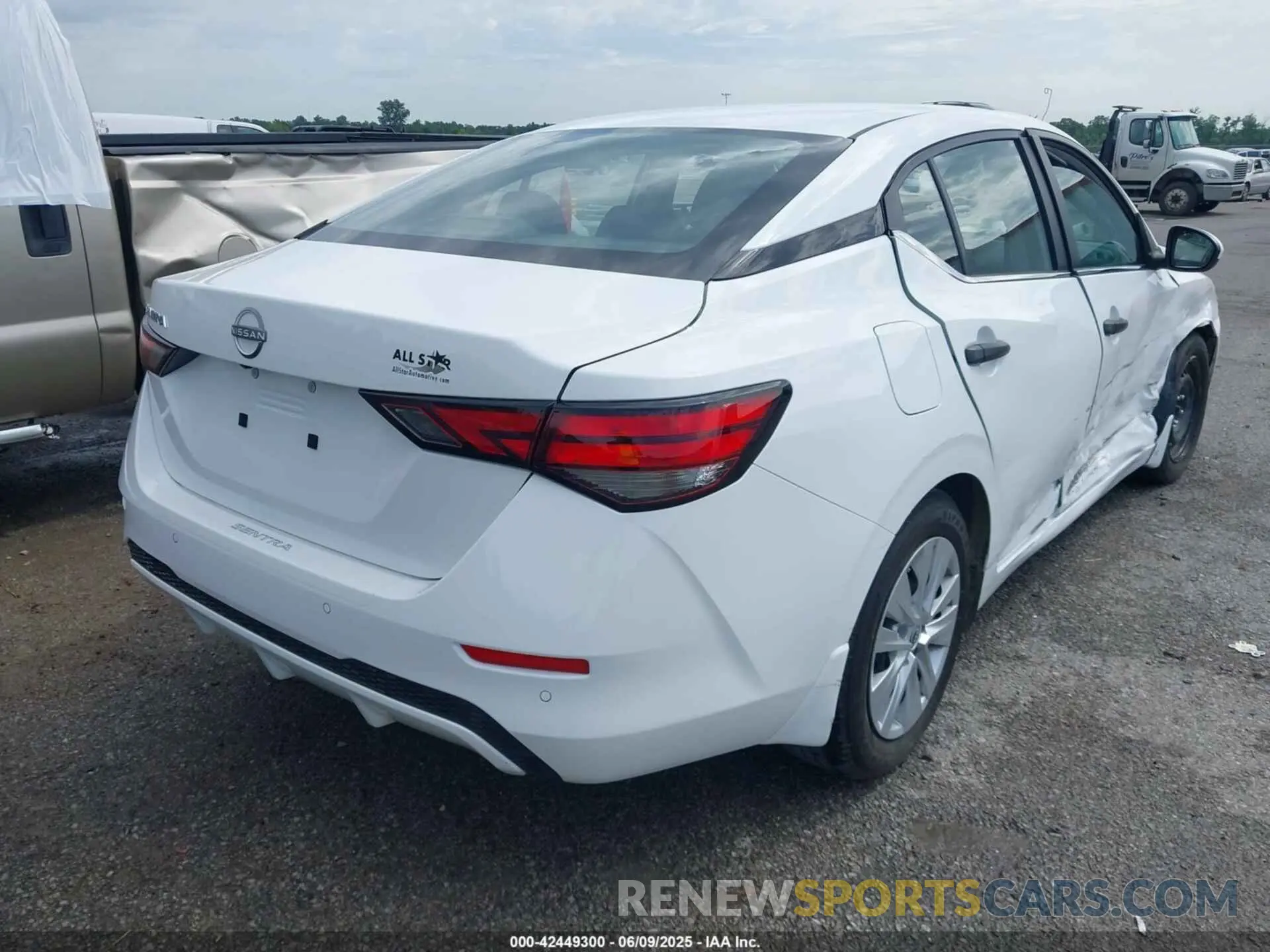 4 Photograph of a damaged car 3N1AB8BV7RY325028 NISSAN SENTRA 2024