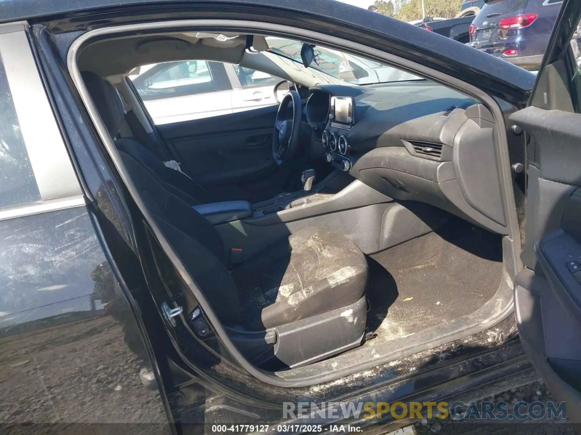 5 Photograph of a damaged car 3N1AB8BV7RY334313 NISSAN SENTRA 2024