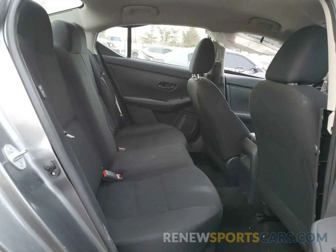 10 Photograph of a damaged car 3N1AB8BV8RY220286 NISSAN SENTRA 2024