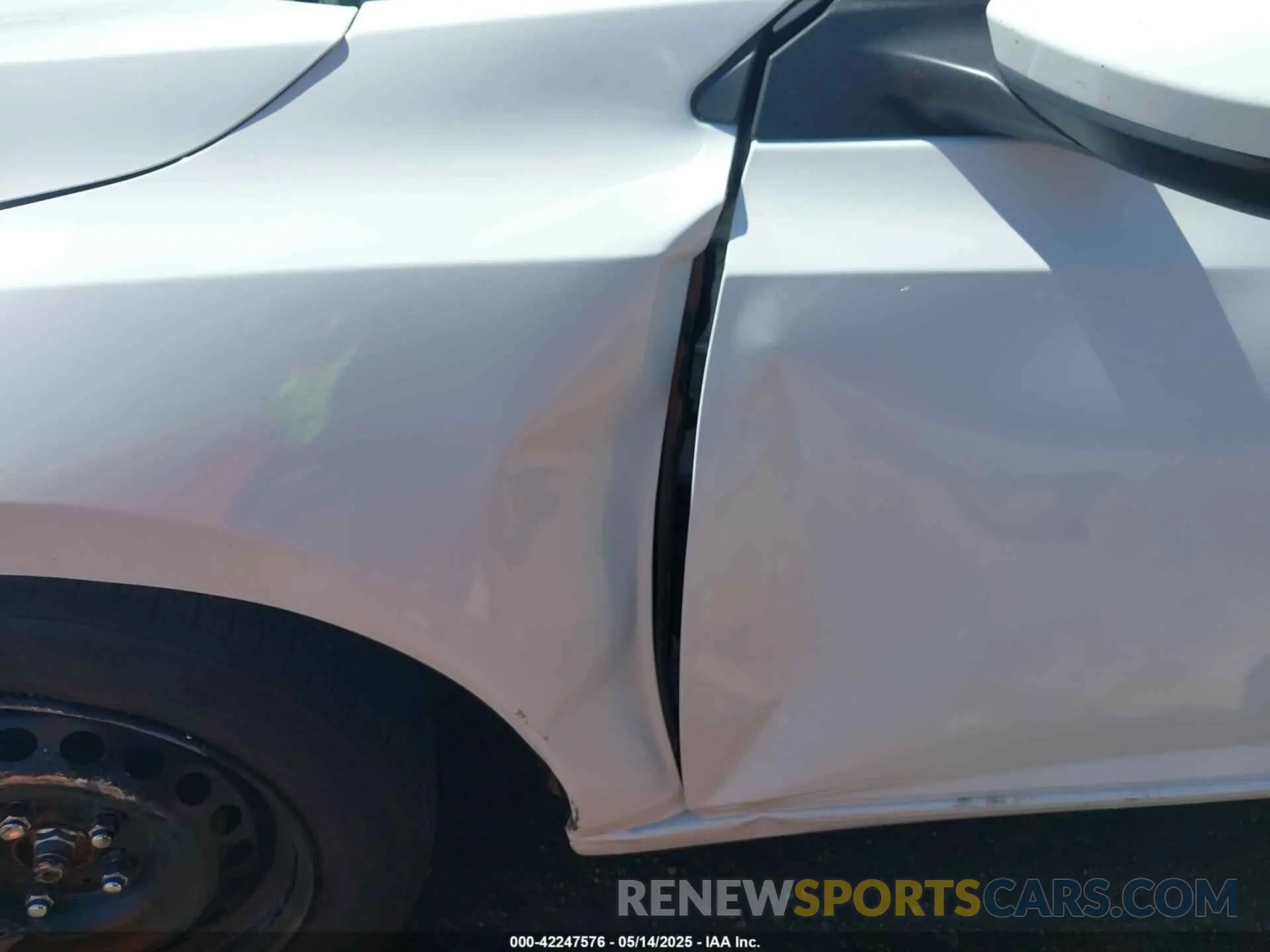 19 Photograph of a damaged car 3N1AB8BV8RY296722 NISSAN SENTRA 2024