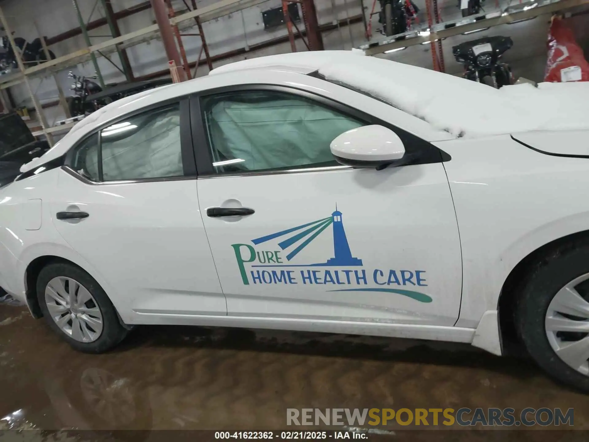 13 Photograph of a damaged car 3N1AB8BV9RY230213 NISSAN SENTRA 2024