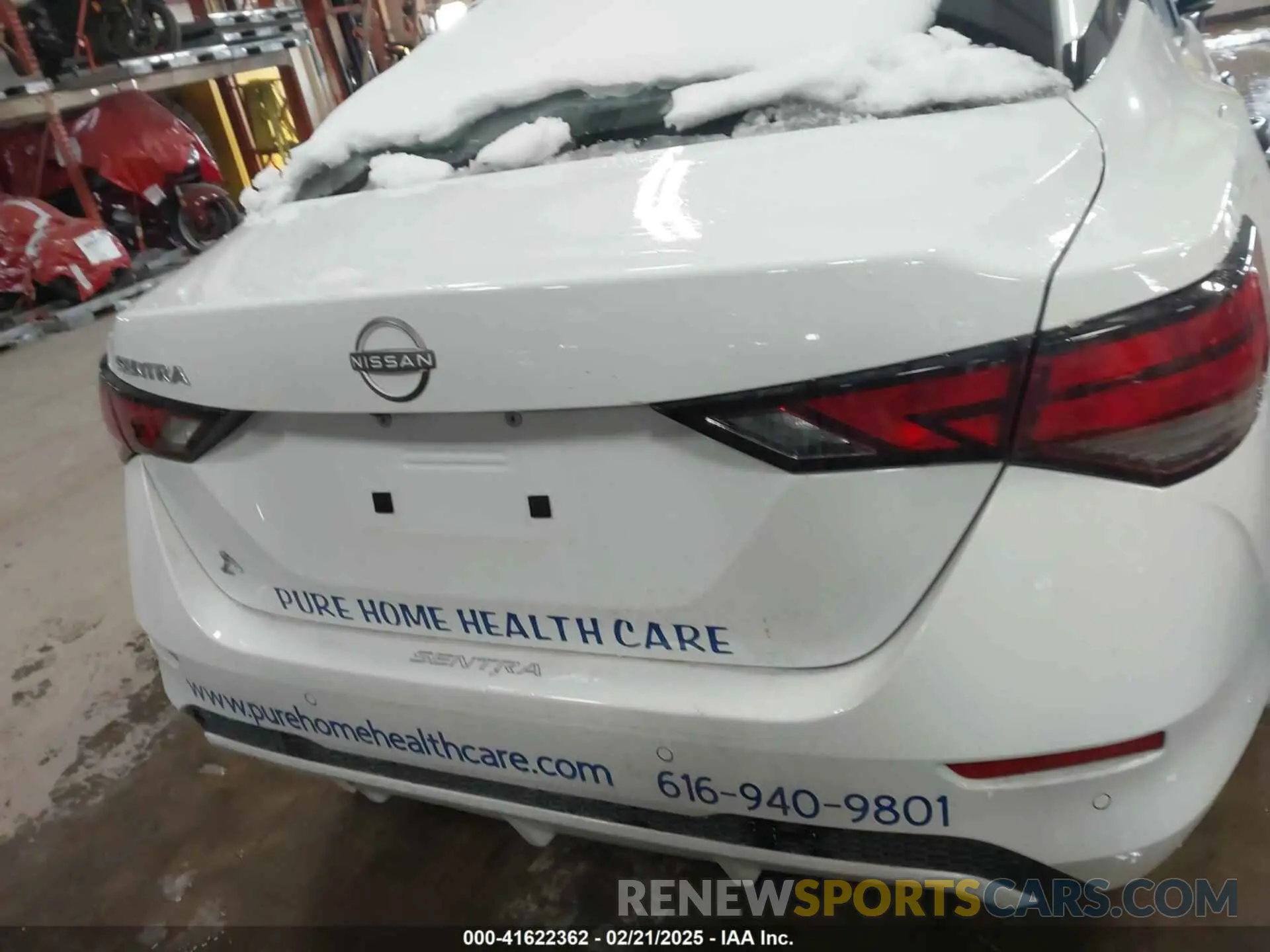 16 Photograph of a damaged car 3N1AB8BV9RY230213 NISSAN SENTRA 2024