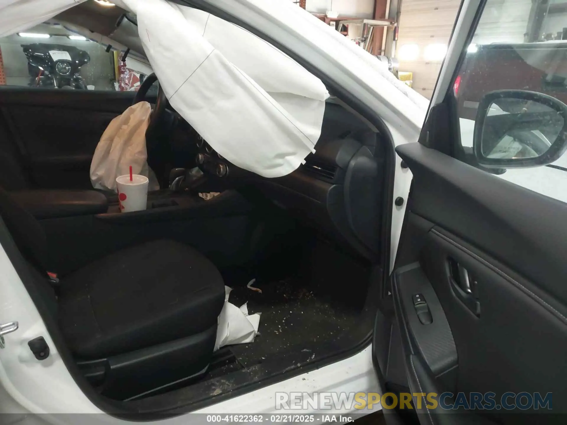 5 Photograph of a damaged car 3N1AB8BV9RY230213 NISSAN SENTRA 2024