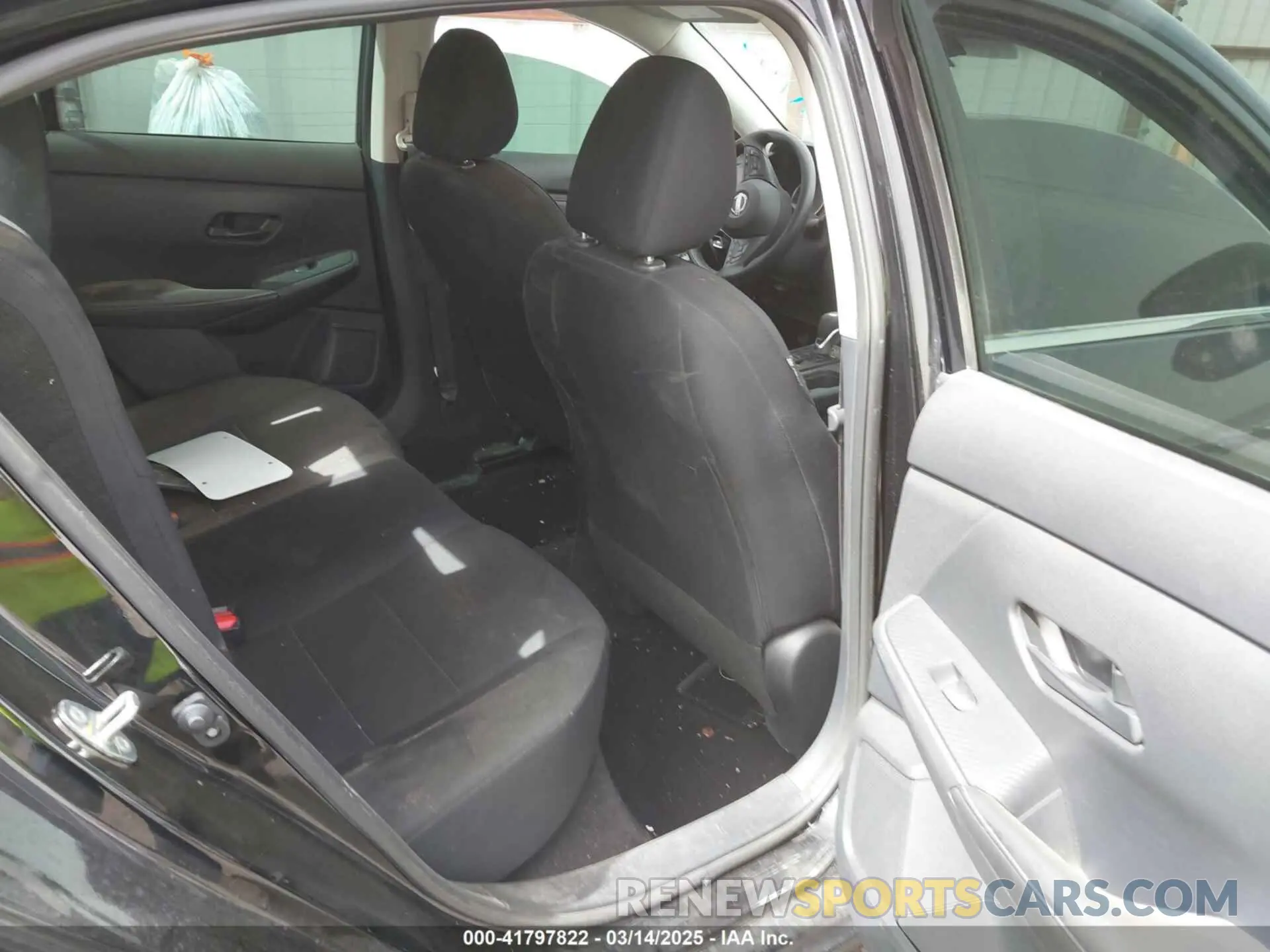 8 Photograph of a damaged car 3N1AB8BVXRY205952 NISSAN SENTRA 2024