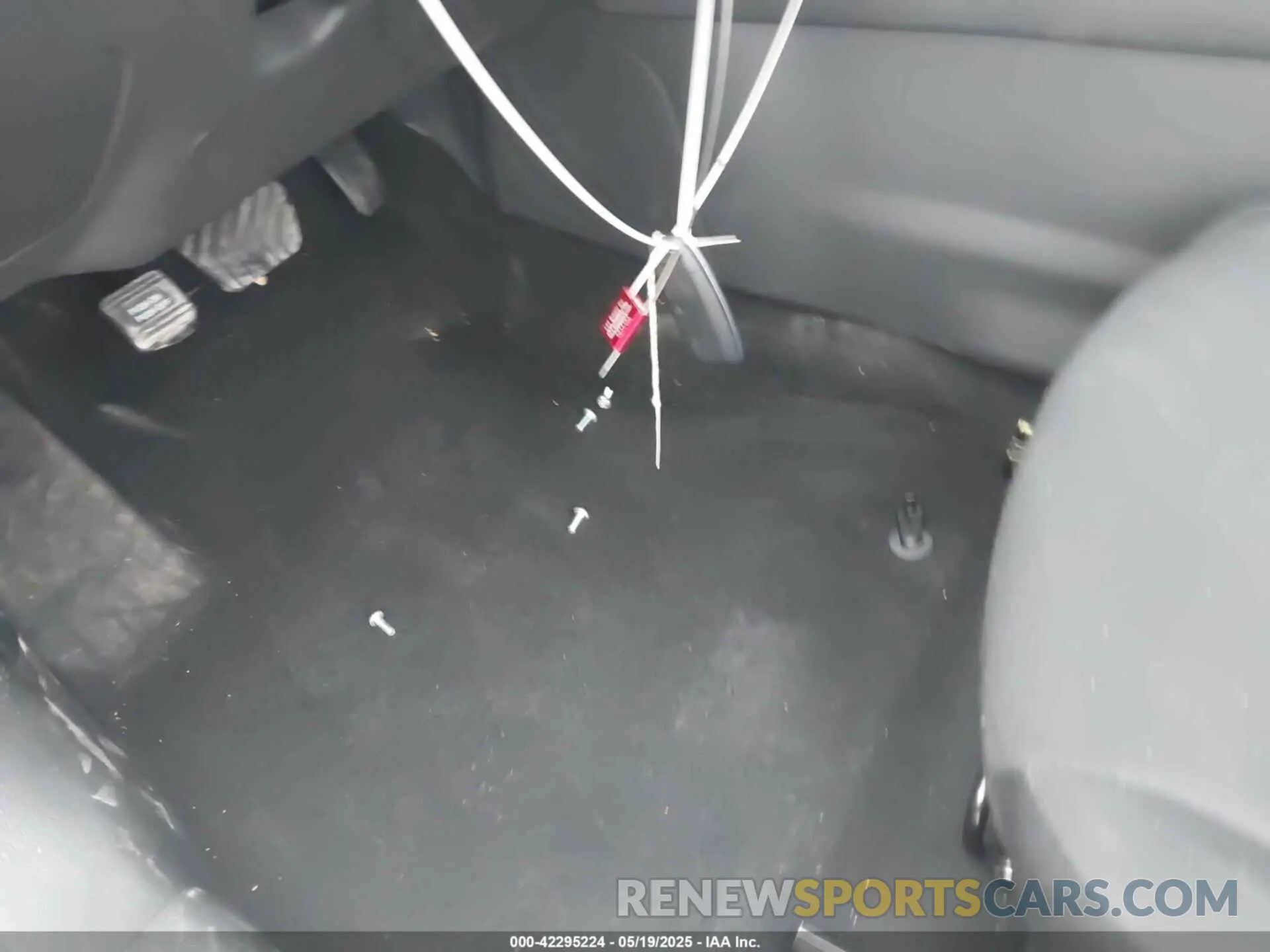 11 Photograph of a damaged car 3N1AB8BVXRY220001 NISSAN SENTRA 2024