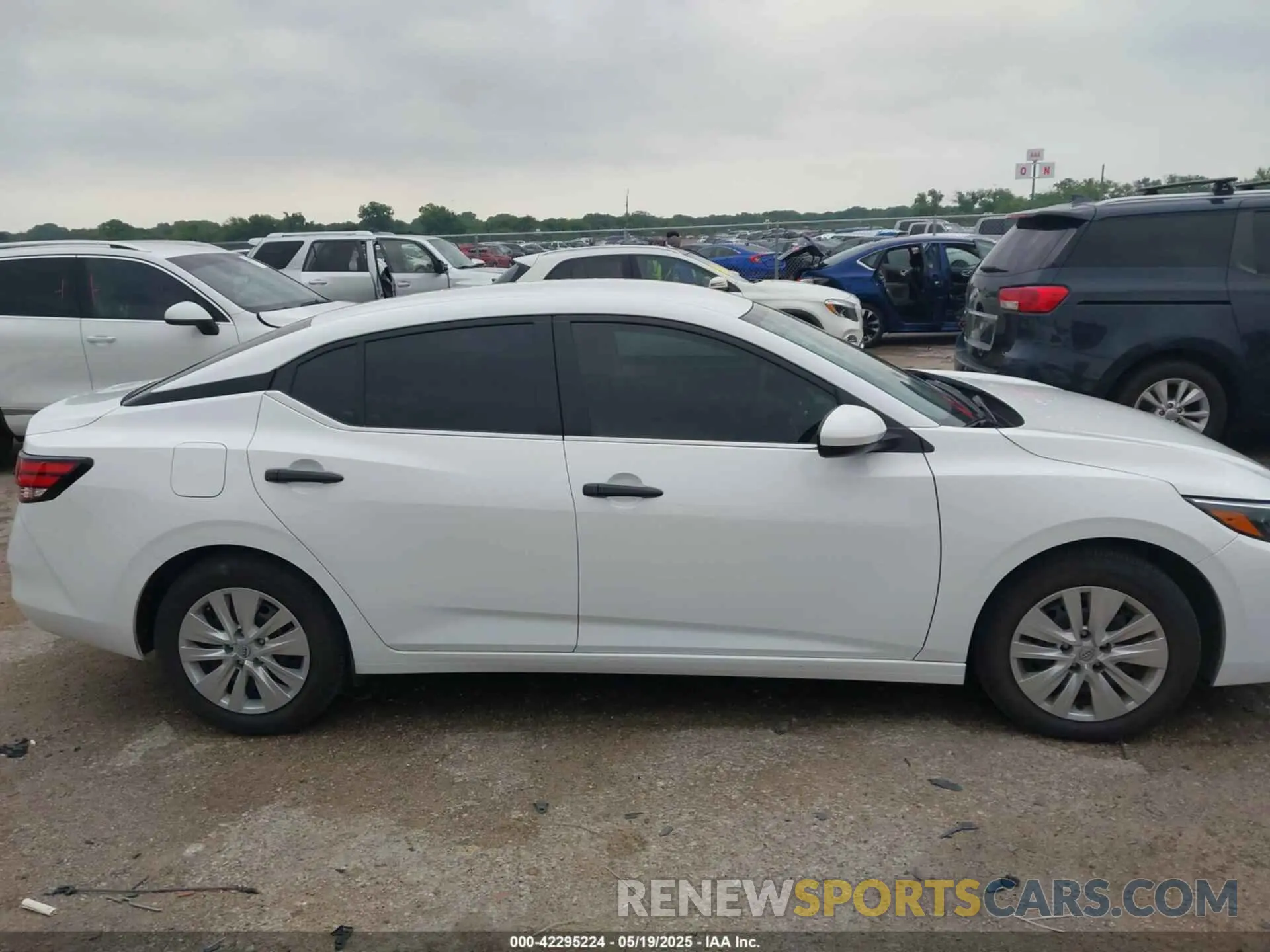 13 Photograph of a damaged car 3N1AB8BVXRY220001 NISSAN SENTRA 2024