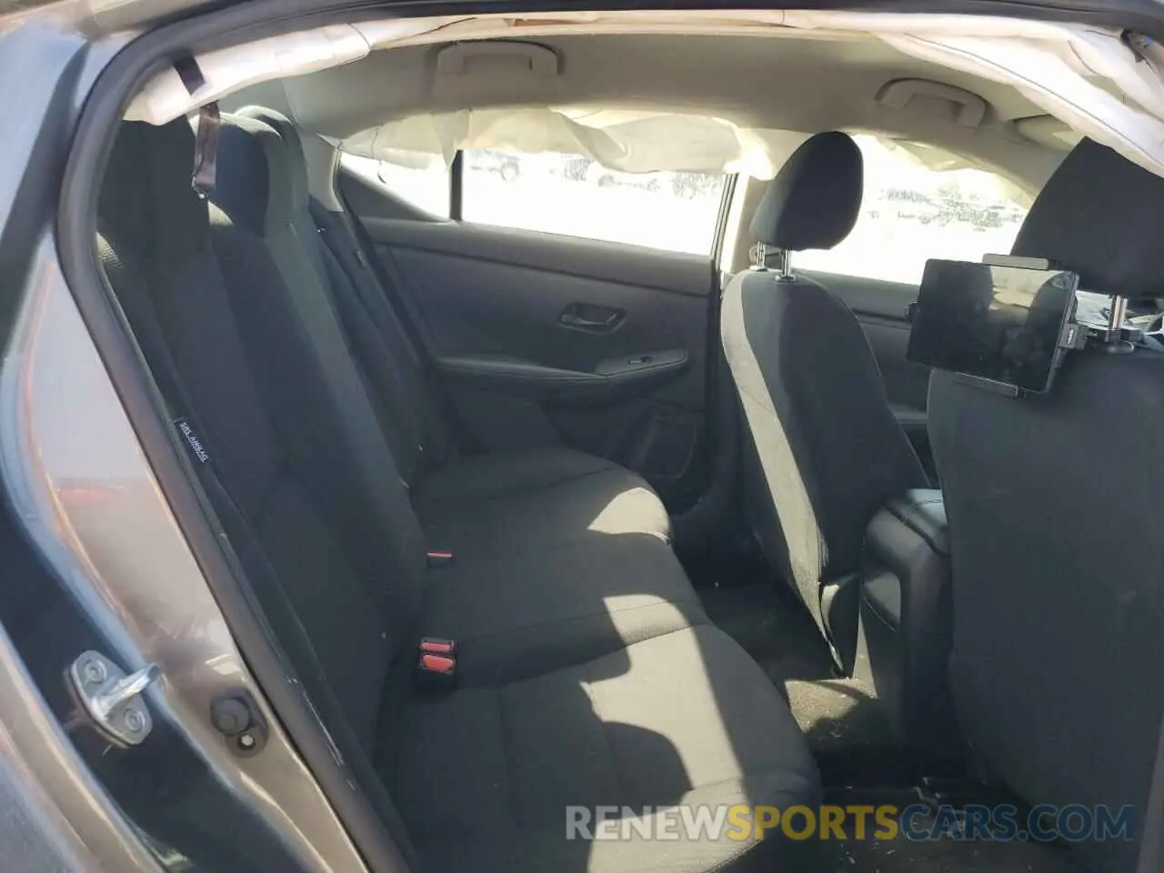 10 Photograph of a damaged car 3N1AB8BVXRY288346 NISSAN SENTRA 2024