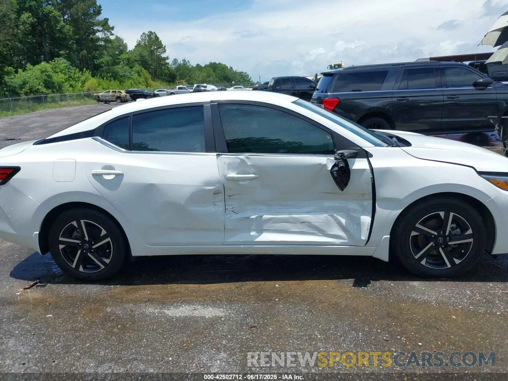 13 Photograph of a damaged car 3N1AB8CV0RY229921 NISSAN SENTRA 2024