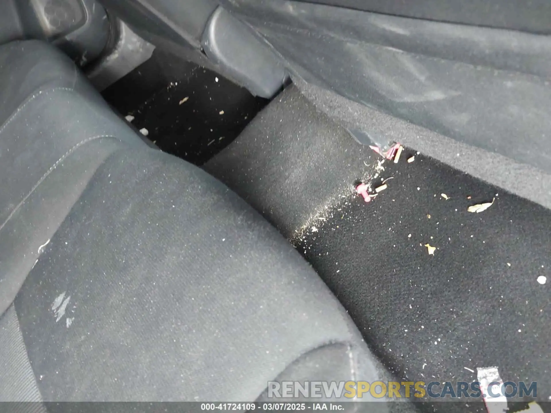 8 Photograph of a damaged car 3N1AB8CV0RY323944 NISSAN SENTRA 2024