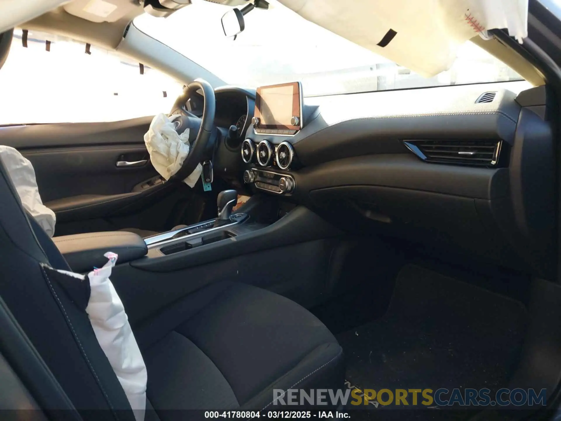 5 Photograph of a damaged car 3N1AB8CV1RY272101 NISSAN SENTRA 2024