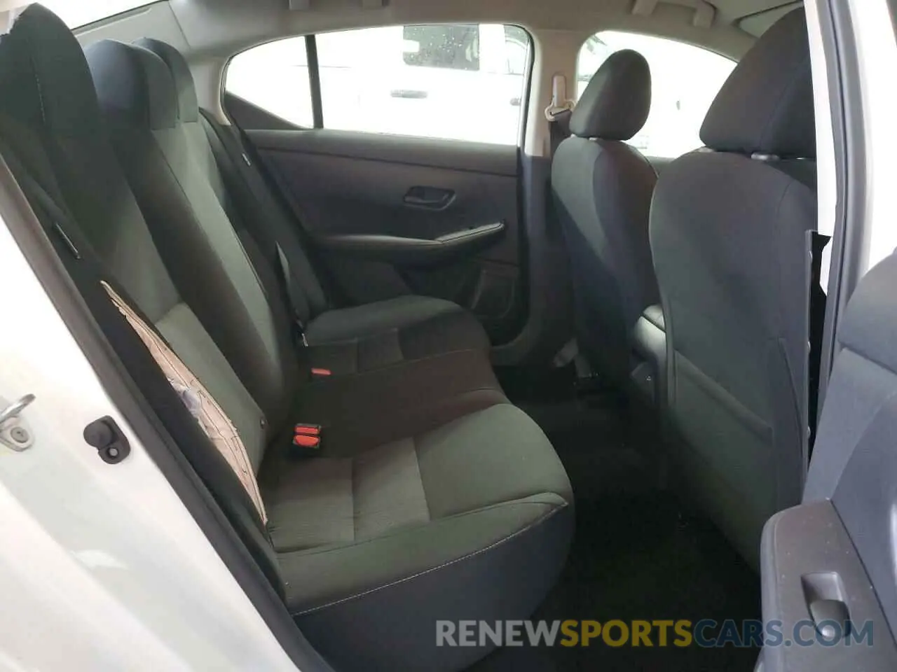 10 Photograph of a damaged car 3N1AB8CV2RY371557 NISSAN SENTRA 2024