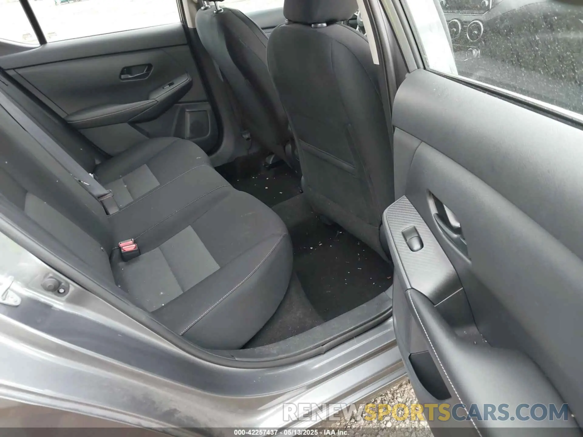 8 Photograph of a damaged car 3N1AB8CV3RY270656 NISSAN SENTRA 2024