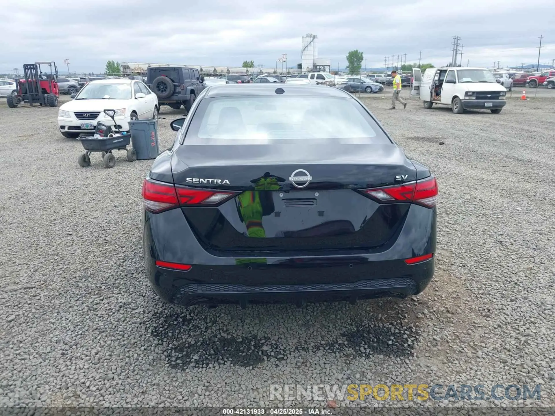 17 Photograph of a damaged car 3N1AB8CV3RY329964 NISSAN SENTRA 2024