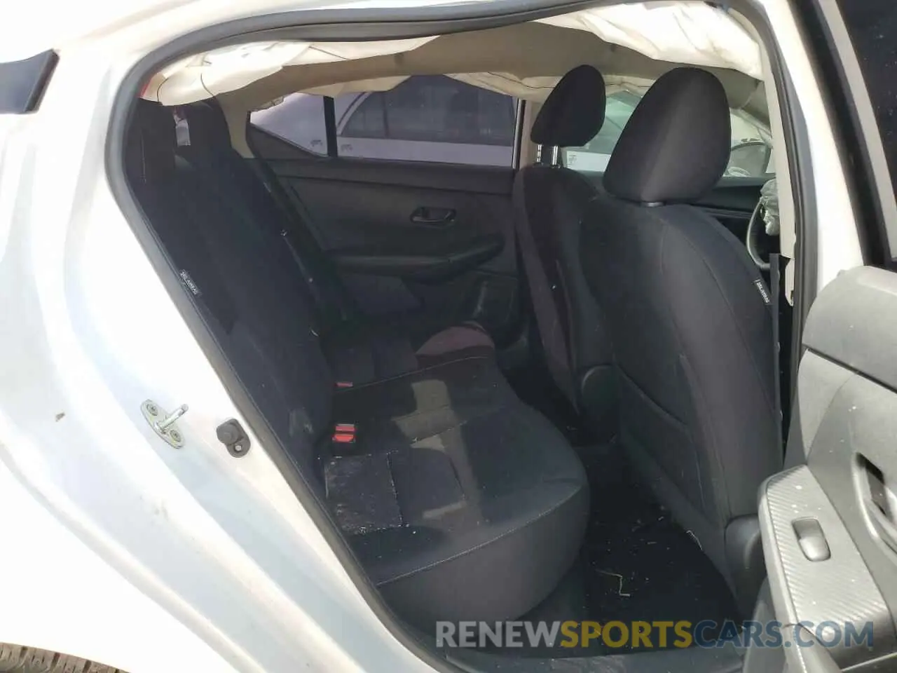 10 Photograph of a damaged car 3N1AB8CV4RY204911 NISSAN SENTRA 2024