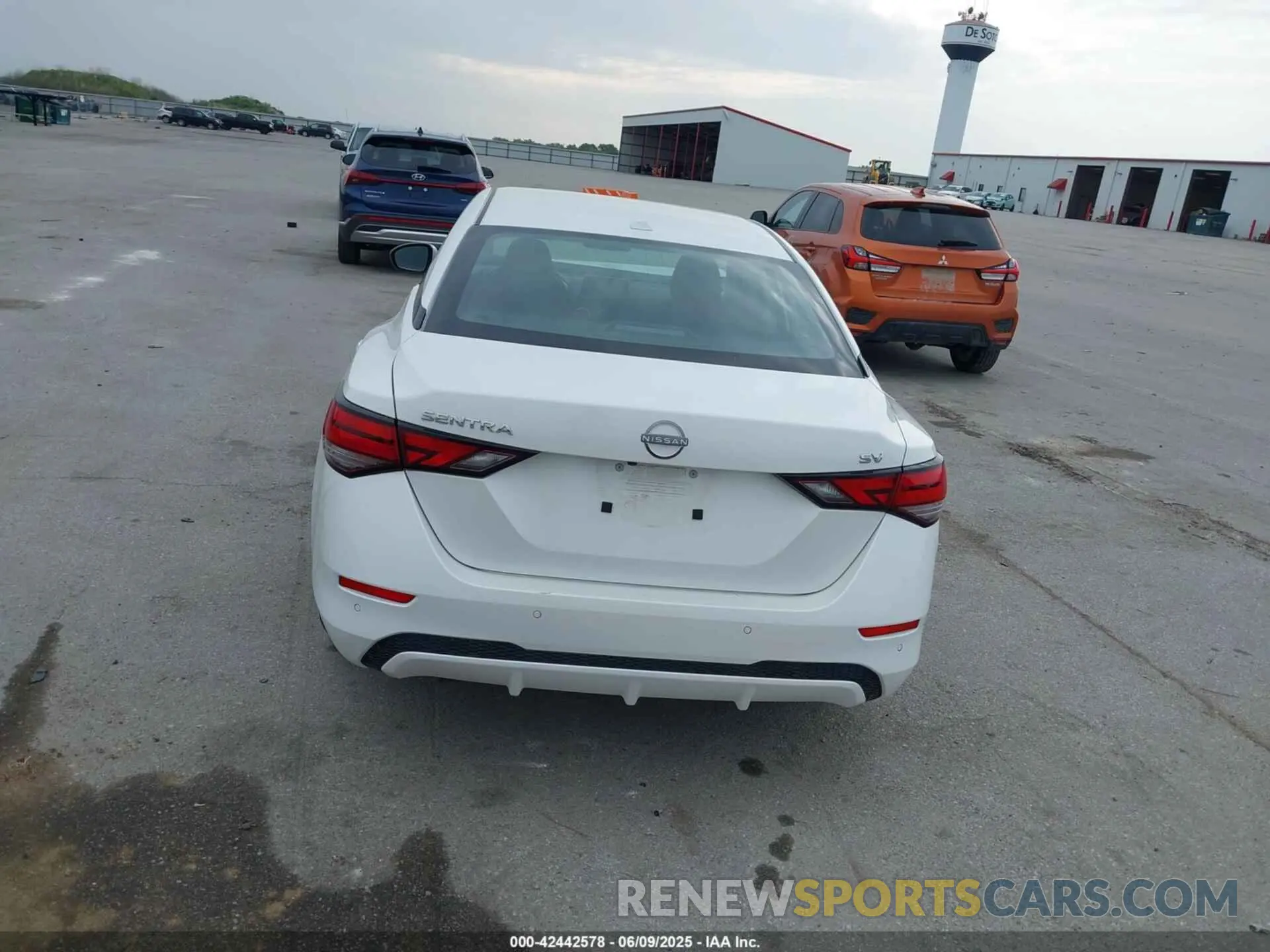 16 Photograph of a damaged car 3N1AB8CV4RY274313 NISSAN SENTRA 2024