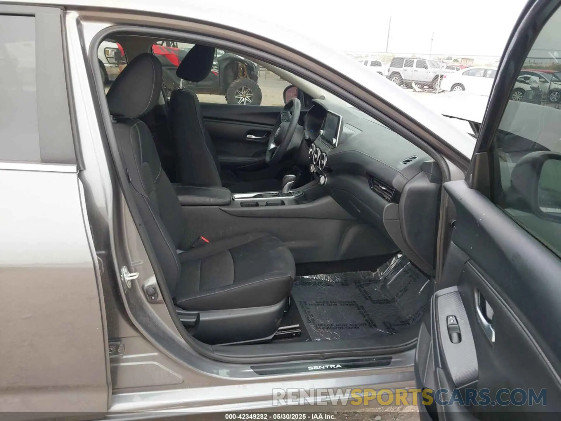 5 Photograph of a damaged car 3N1AB8CV5RY231342 NISSAN SENTRA 2024