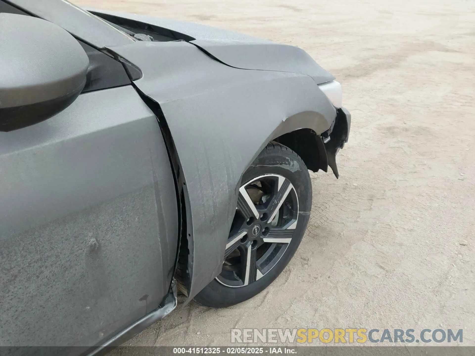 18 Photograph of a damaged car 3N1AB8CV5RY231745 NISSAN SENTRA 2024