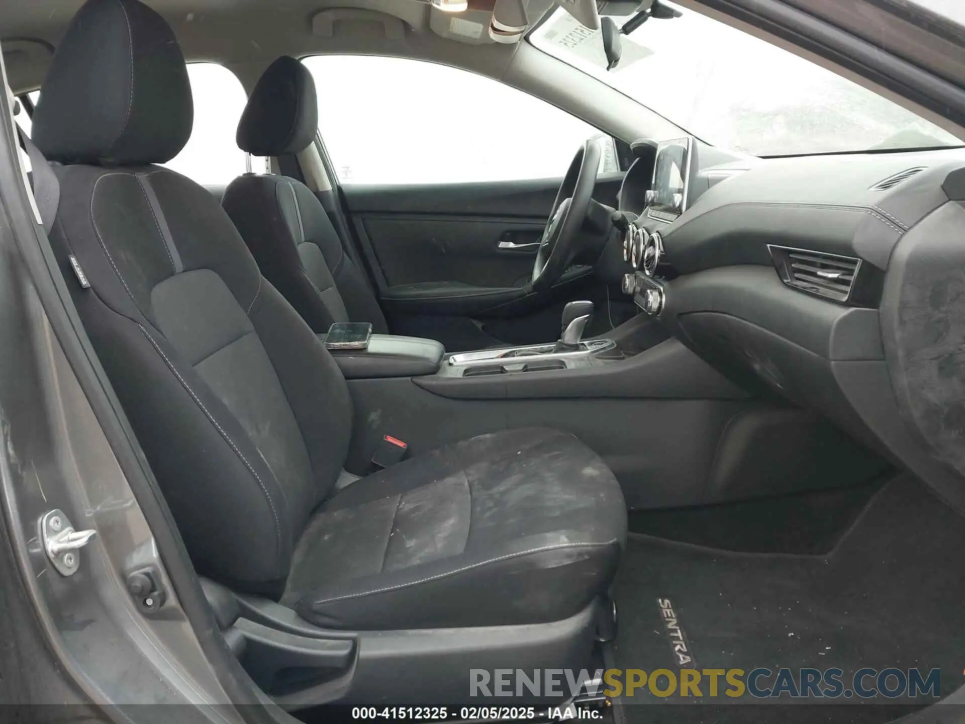 5 Photograph of a damaged car 3N1AB8CV5RY231745 NISSAN SENTRA 2024