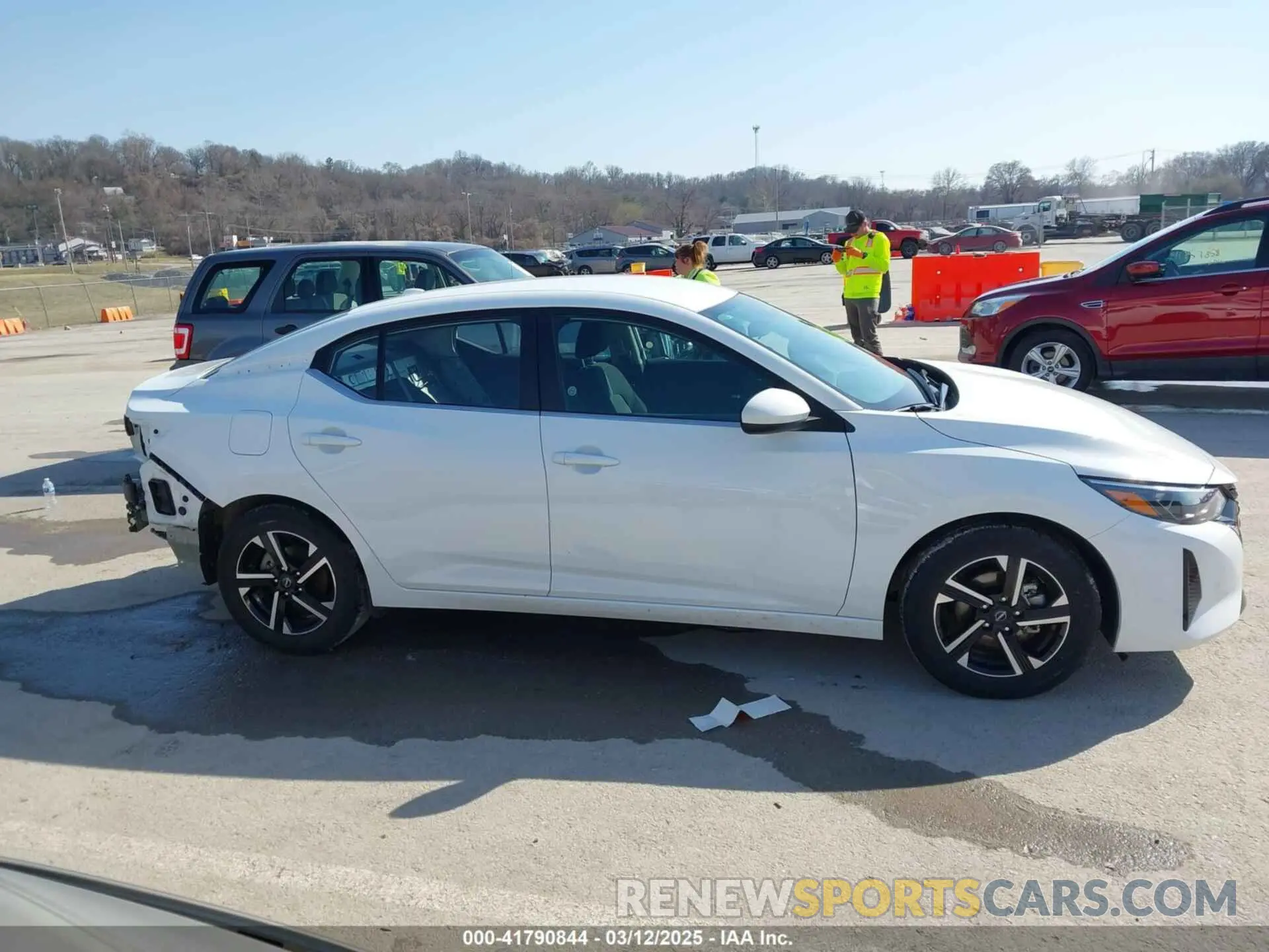 14 Photograph of a damaged car 3N1AB8CV5RY275681 NISSAN SENTRA 2024