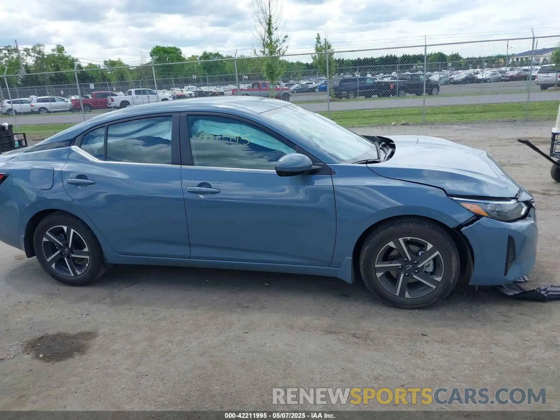 13 Photograph of a damaged car 3N1AB8CV5RY365008 NISSAN SENTRA 2024