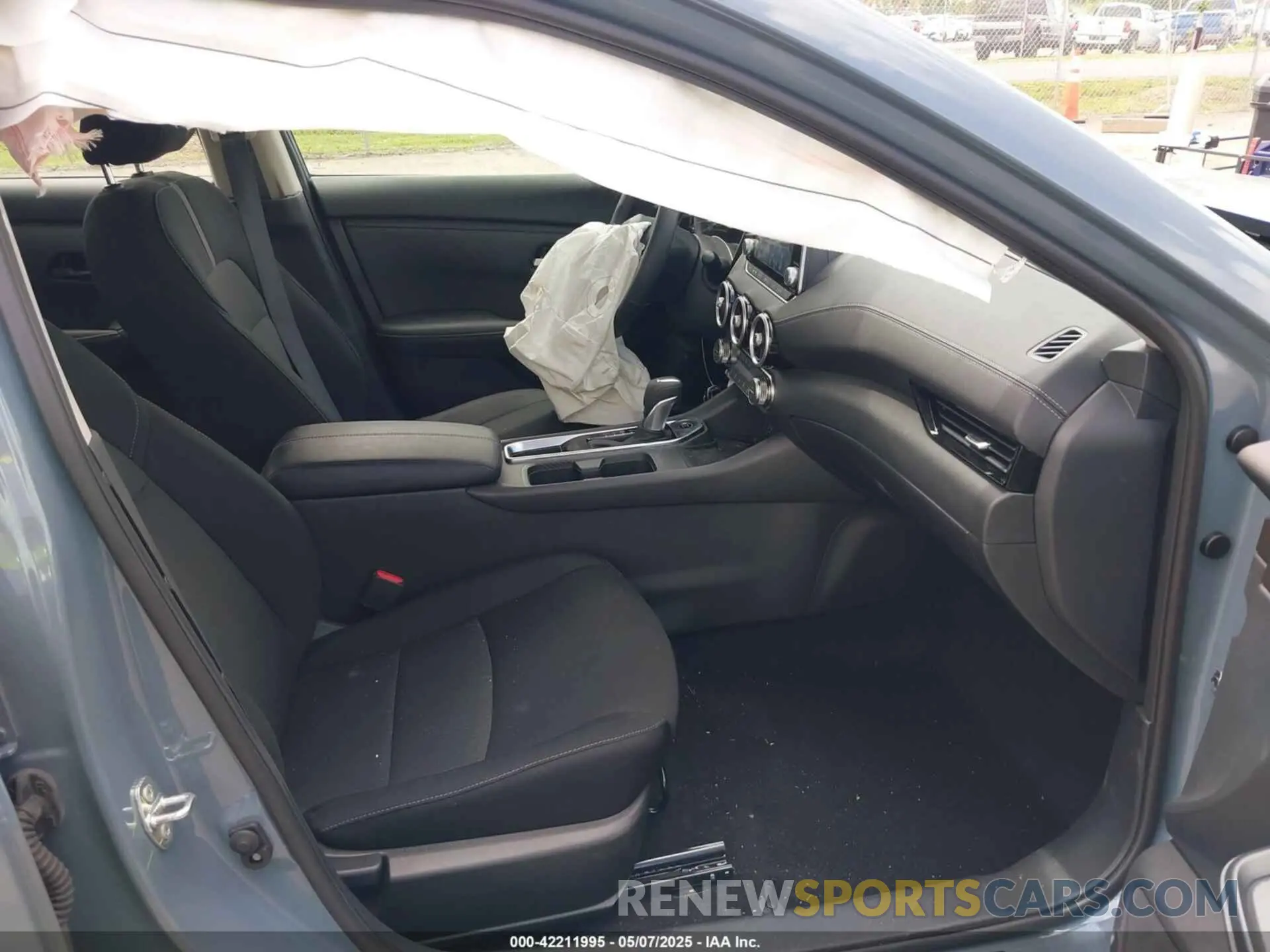 5 Photograph of a damaged car 3N1AB8CV5RY365008 NISSAN SENTRA 2024