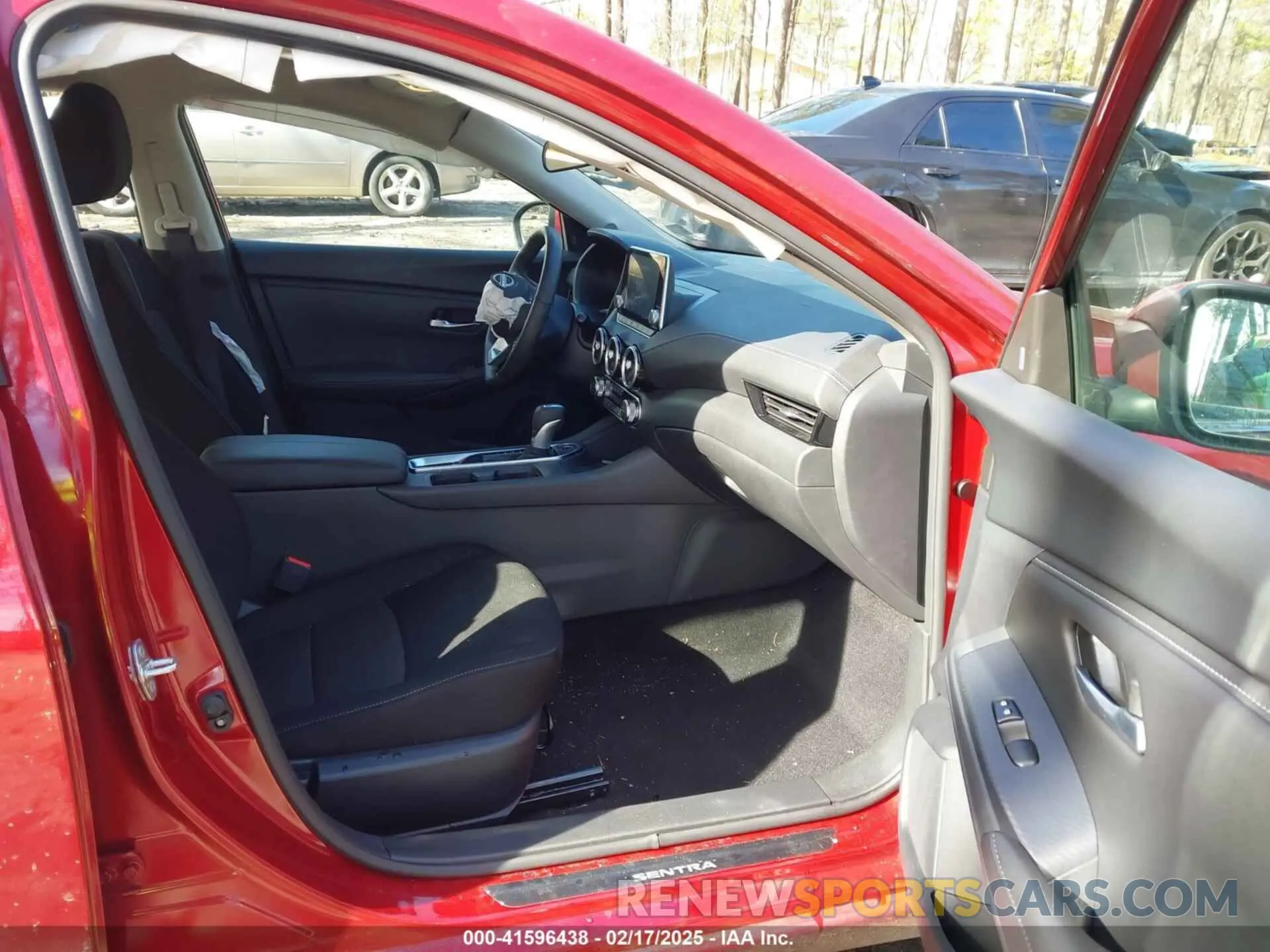 5 Photograph of a damaged car 3N1AB8CV5RY370841 NISSAN SENTRA 2024