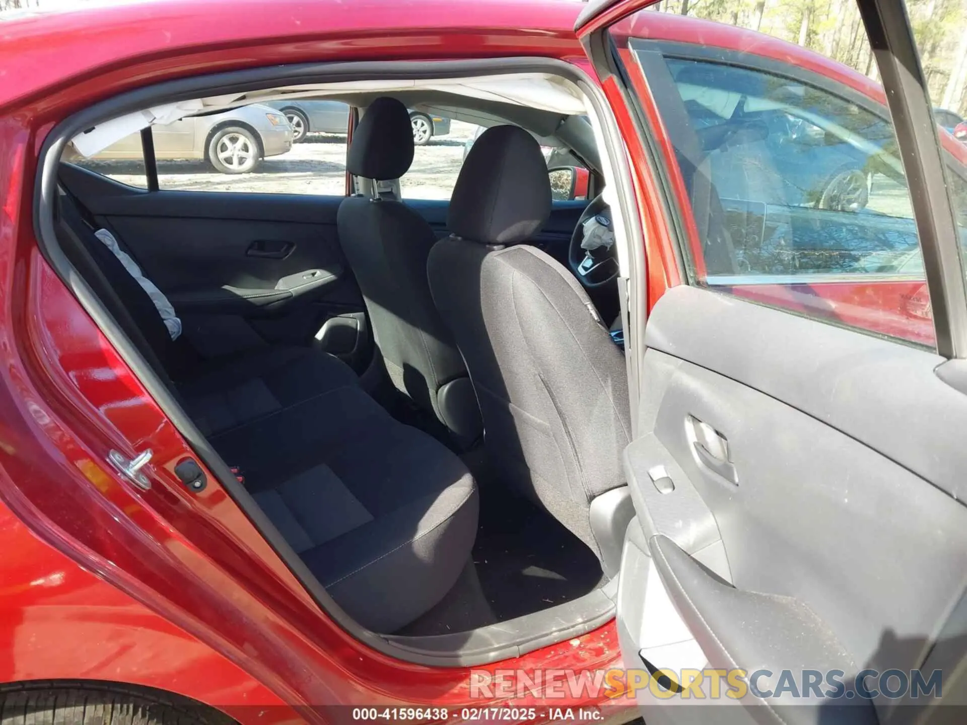 8 Photograph of a damaged car 3N1AB8CV5RY370841 NISSAN SENTRA 2024