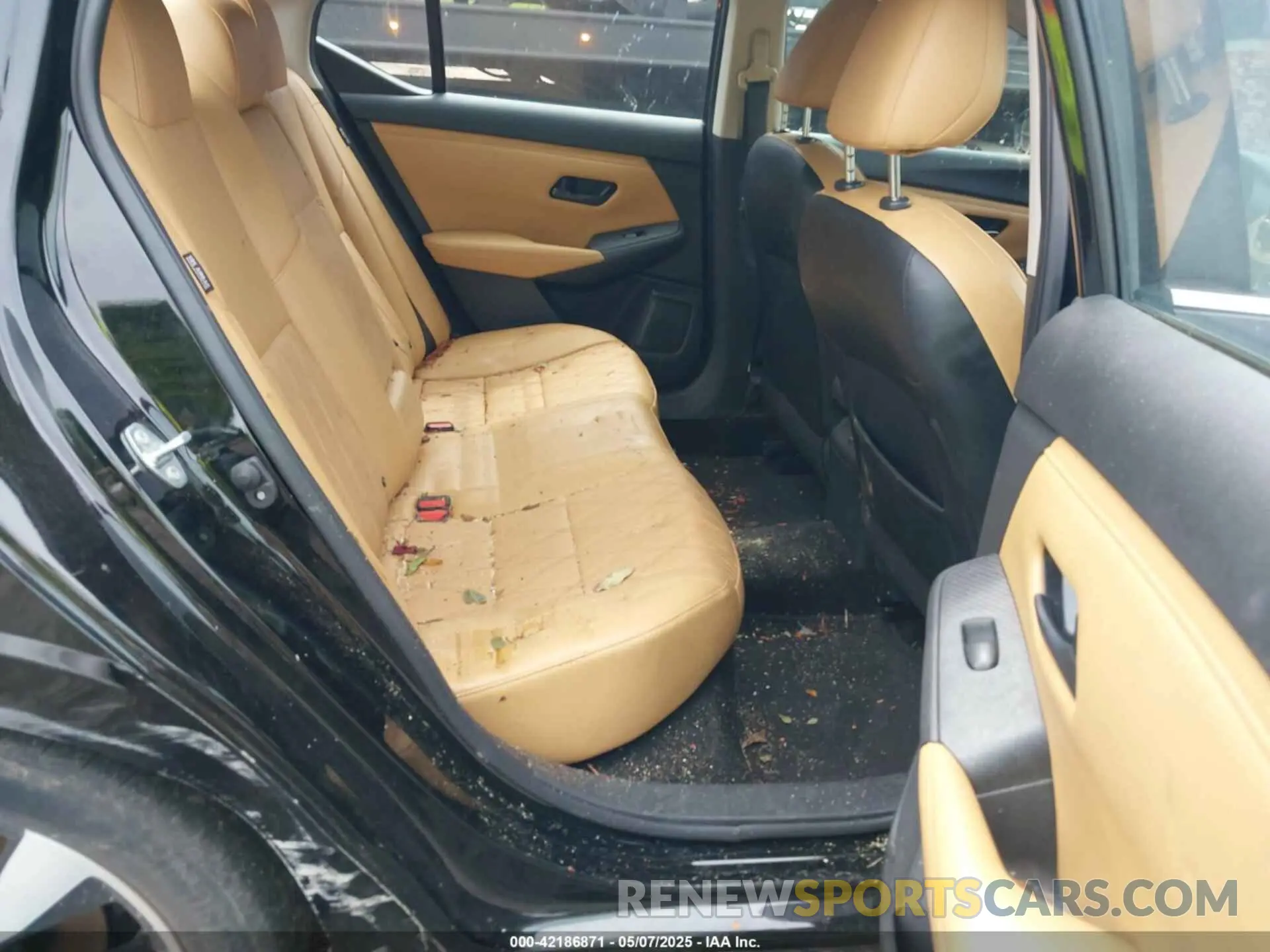 8 Photograph of a damaged car 3N1AB8CV5RY373335 NISSAN SENTRA 2024