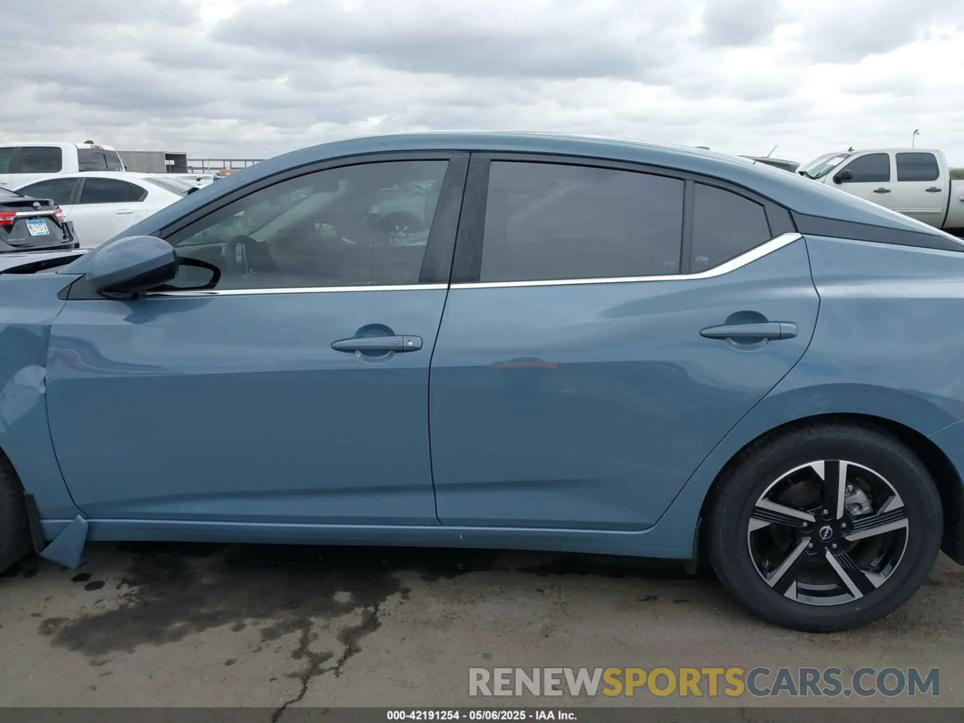 14 Photograph of a damaged car 3N1AB8CV6RY311099 NISSAN SENTRA 2024