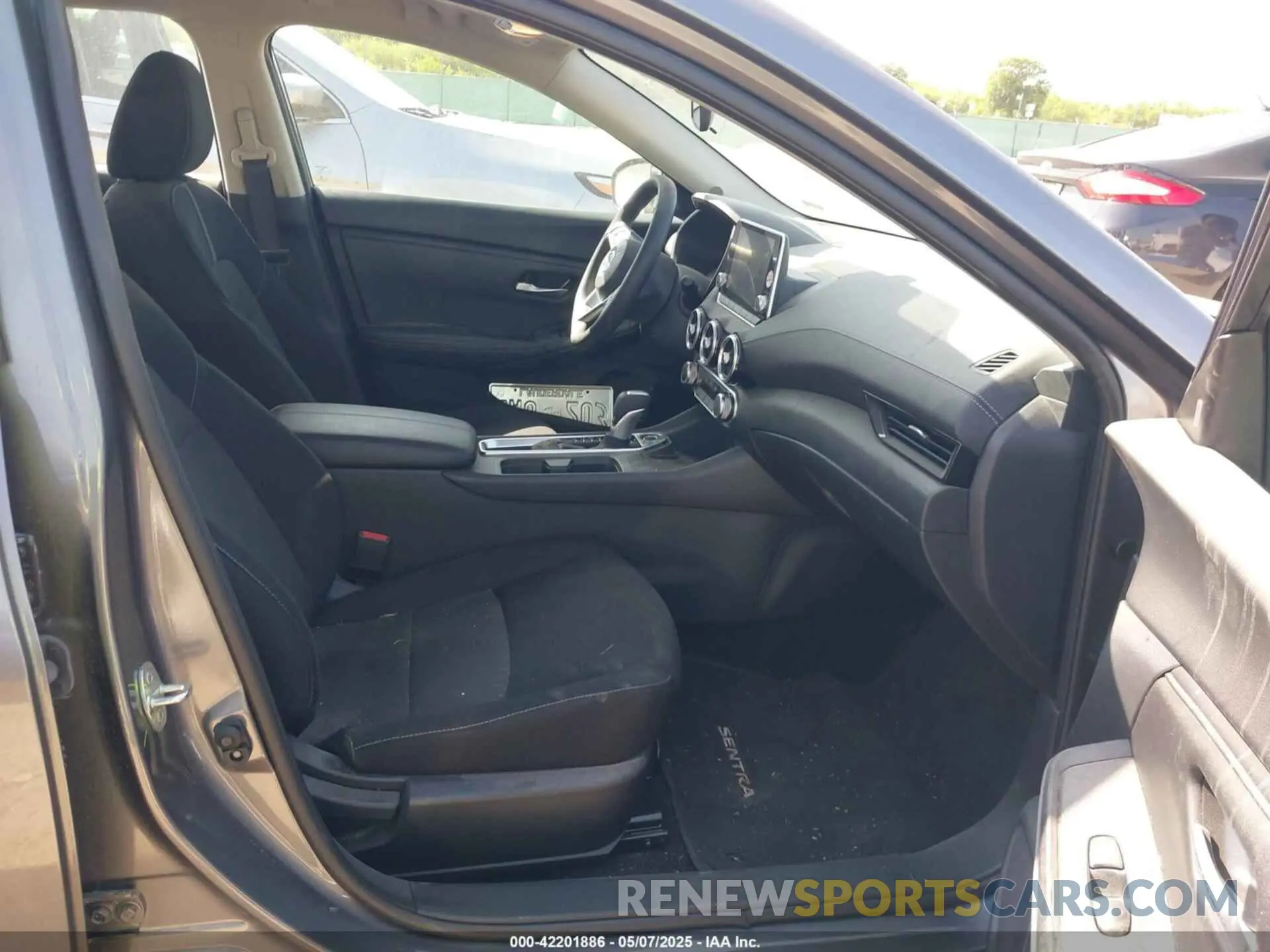 5 Photograph of a damaged car 3N1AB8CV6RY348881 NISSAN SENTRA 2024