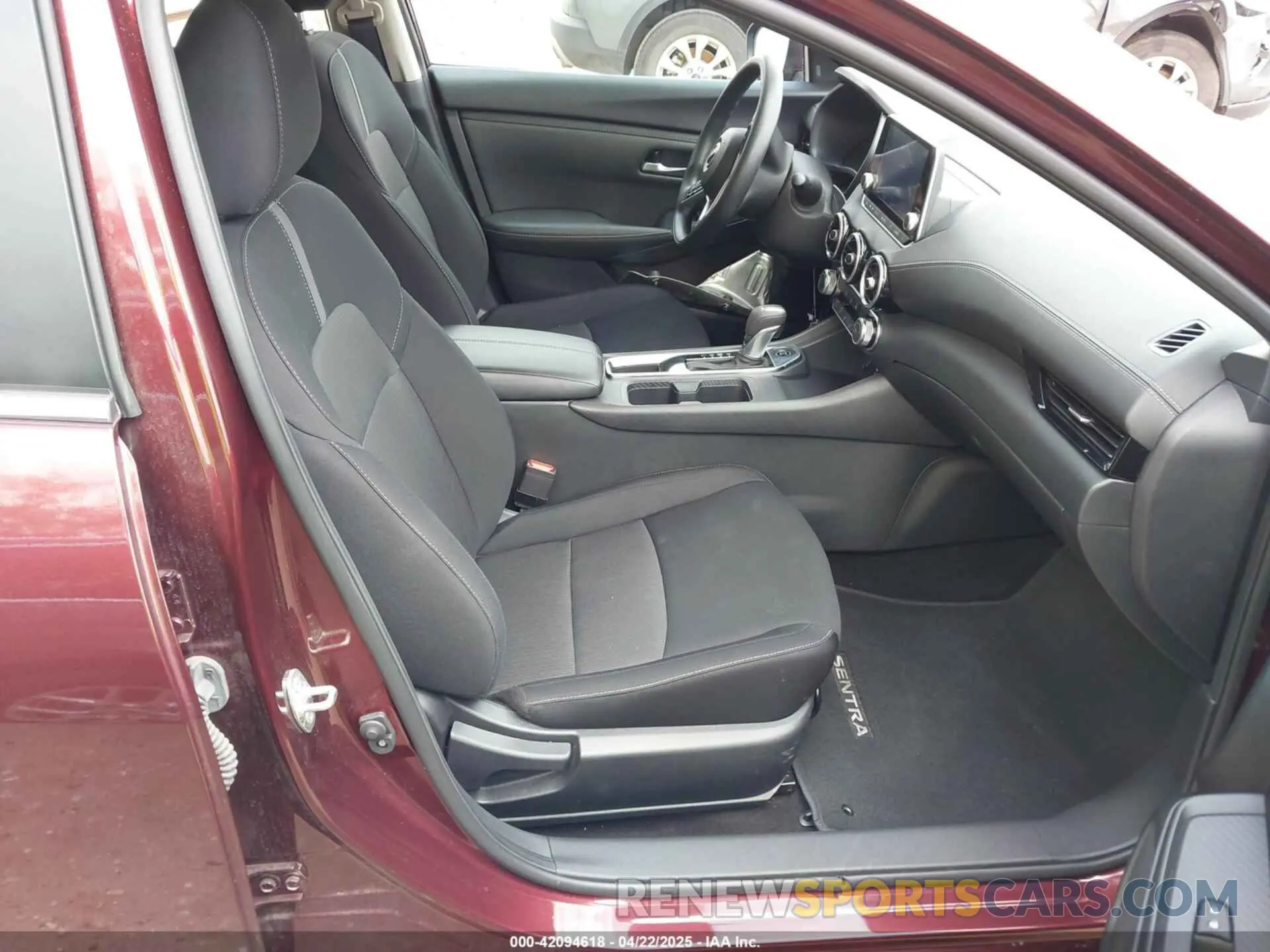 5 Photograph of a damaged car 3N1AB8CV6RY352476 NISSAN SENTRA 2024