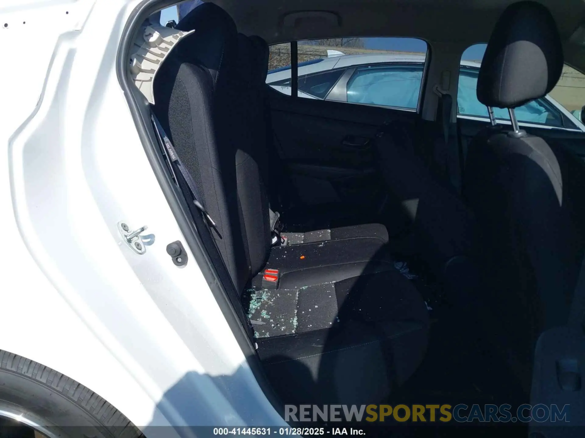 8 Photograph of a damaged car 3N1AB8CV6RY379841 NISSAN SENTRA 2024