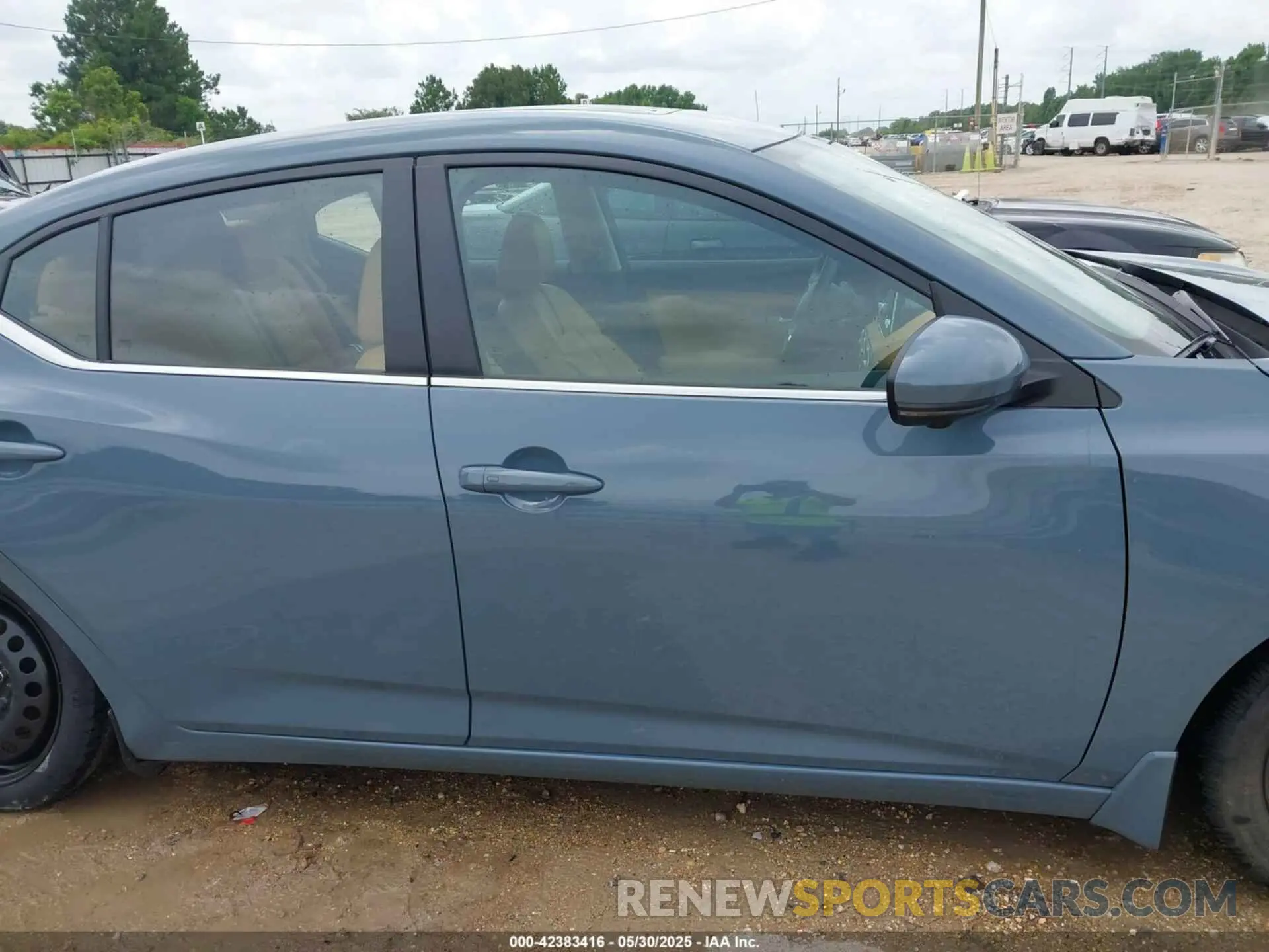 14 Photograph of a damaged car 3N1AB8CV7RY233335 NISSAN SENTRA 2024