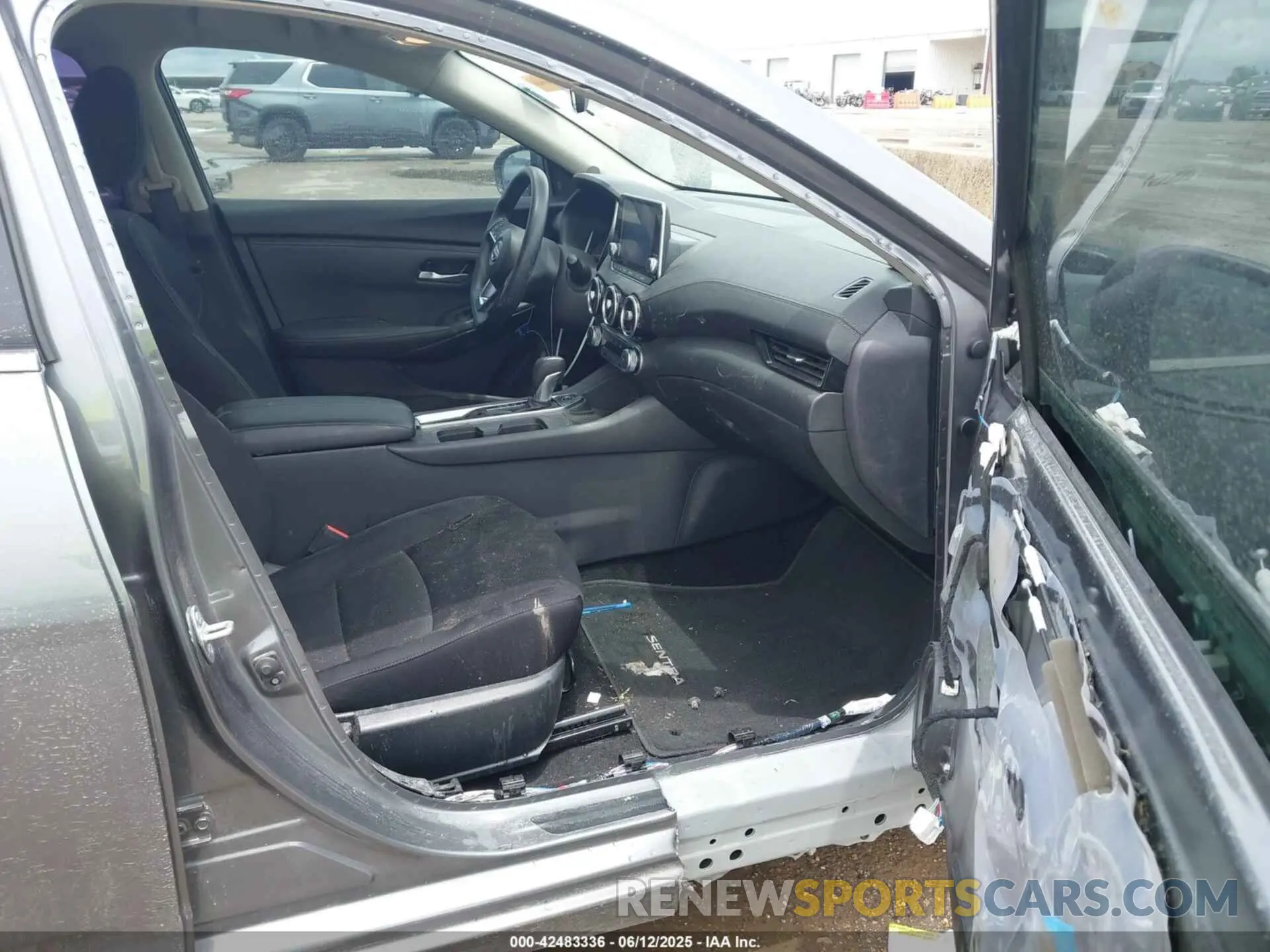 5 Photograph of a damaged car 3N1AB8CV7RY263290 NISSAN SENTRA 2024