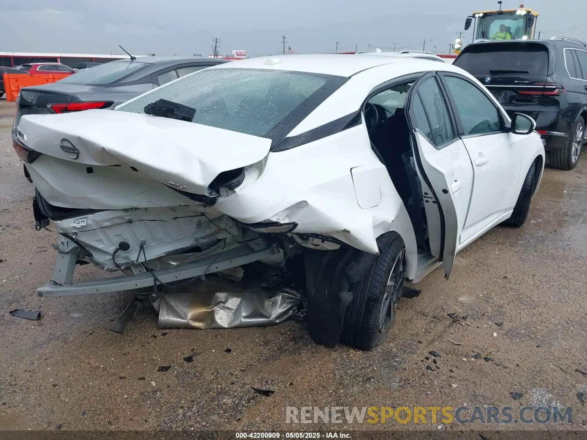 4 Photograph of a damaged car 3N1AB8CV7RY264147 NISSAN SENTRA 2024