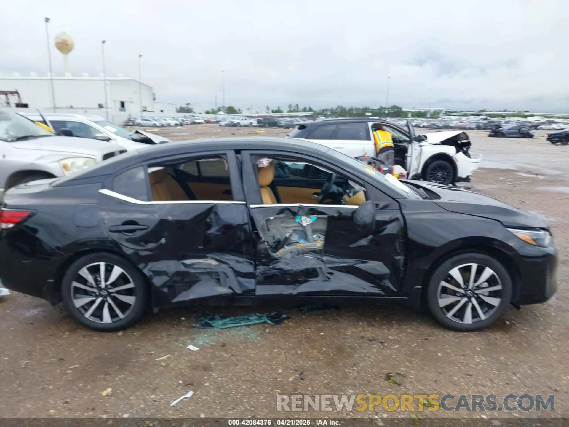 13 Photograph of a damaged car 3N1AB8CV8RY202031 NISSAN SENTRA 2024