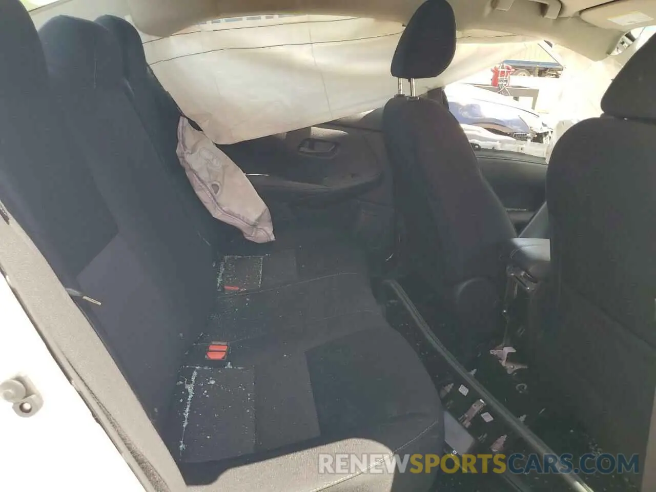 10 Photograph of a damaged car 3N1AB8CV8RY289039 NISSAN SENTRA 2024