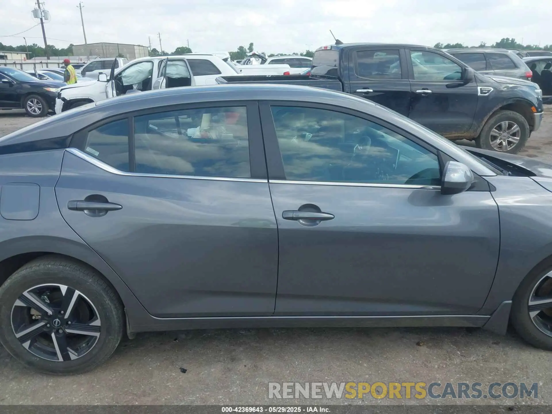 13 Photograph of a damaged car 3N1AB8CV8RY308947 NISSAN SENTRA 2024