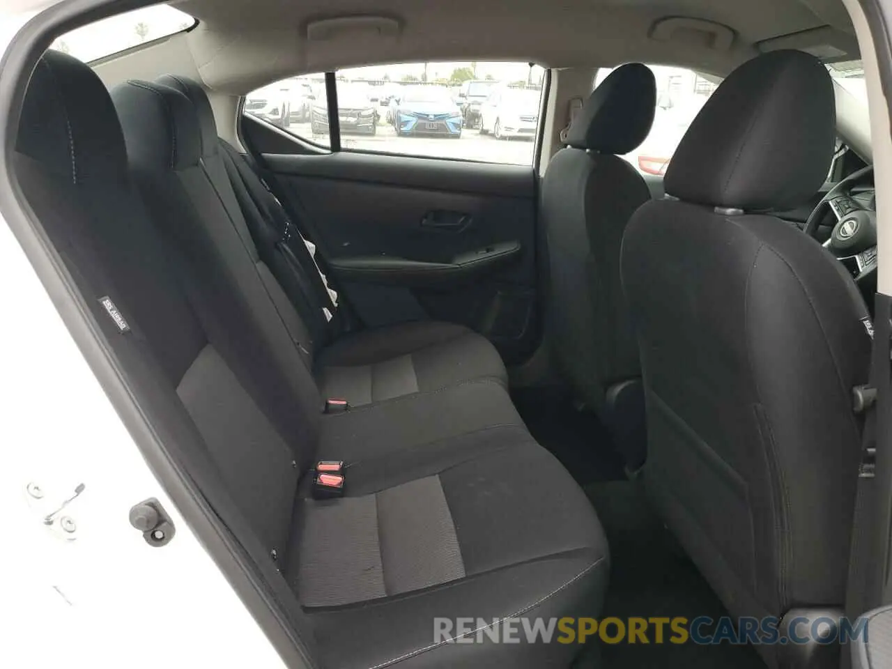 10 Photograph of a damaged car 3N1AB8CV8RY366394 NISSAN SENTRA 2024