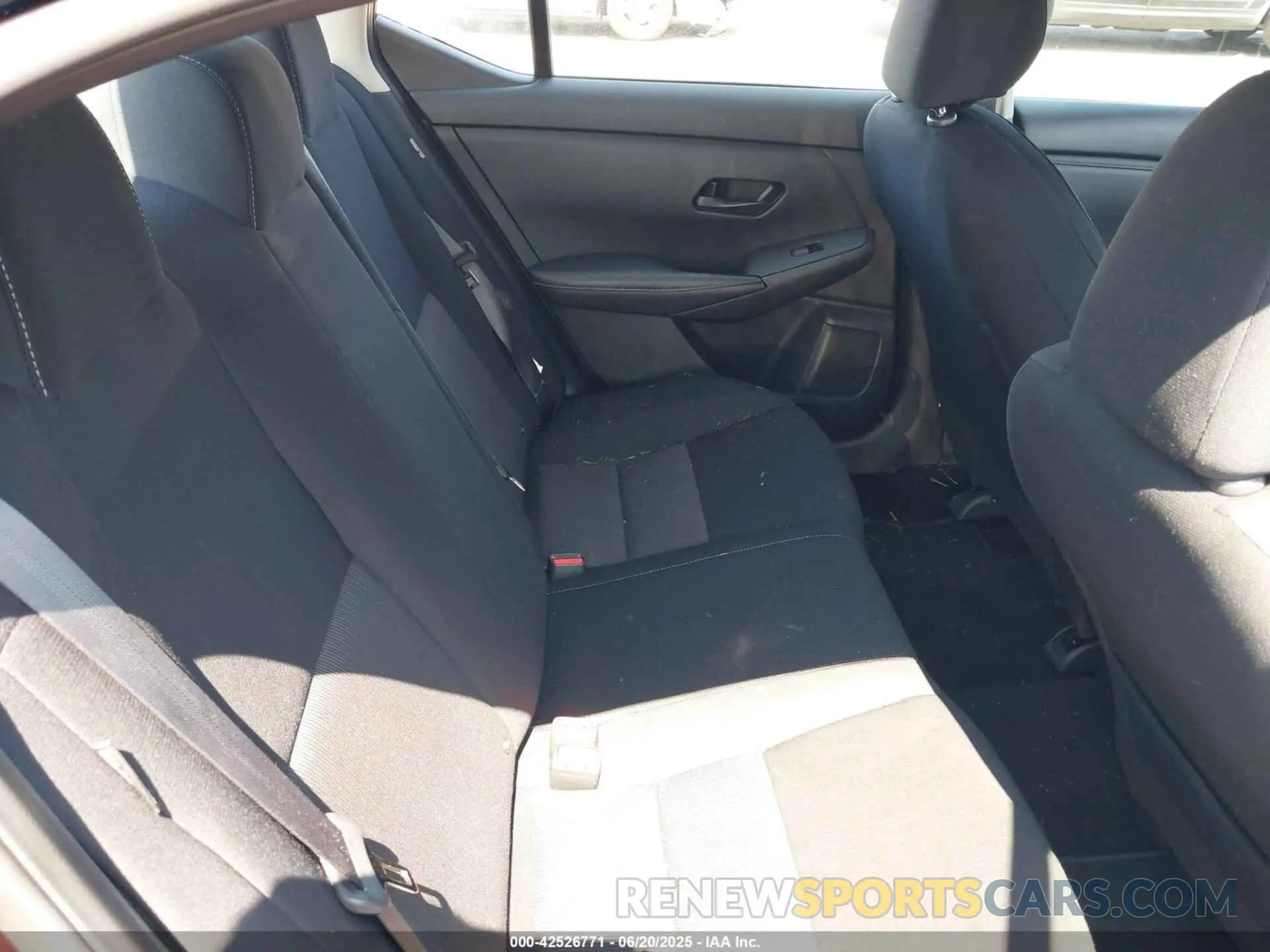 8 Photograph of a damaged car 3N1AB8CV9RY215256 NISSAN SENTRA 2024