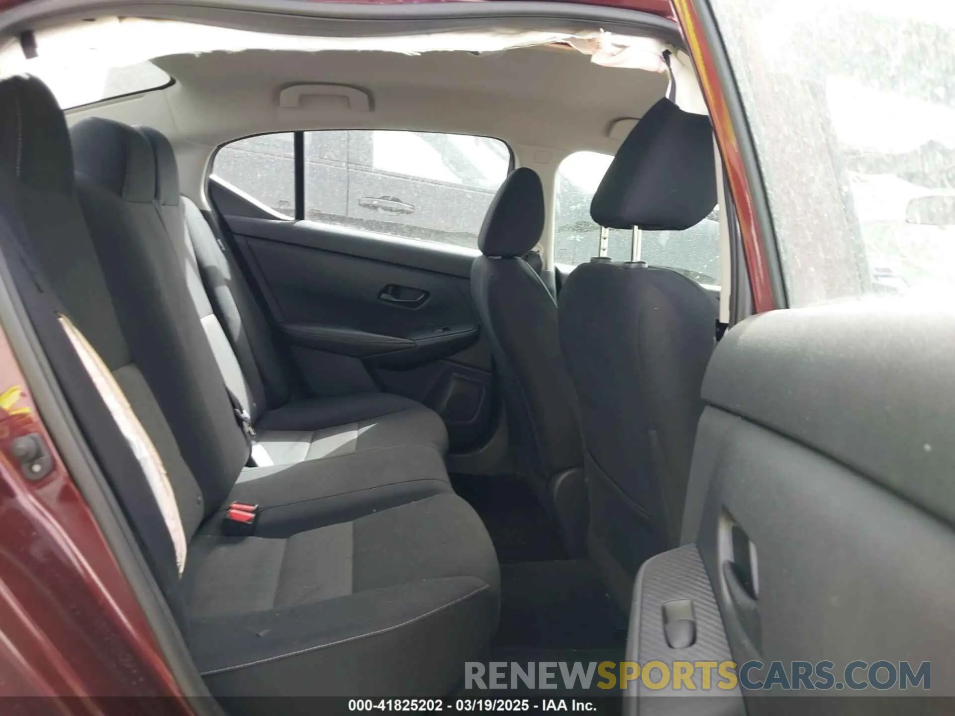 8 Photograph of a damaged car 3N1AB8CV9RY215693 NISSAN SENTRA 2024